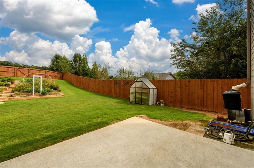 Cumming, Georgia, 30028, United States, 5 Bedrooms Bedrooms, ,3 BathroomsBathrooms,Residential,For Sale,1916746