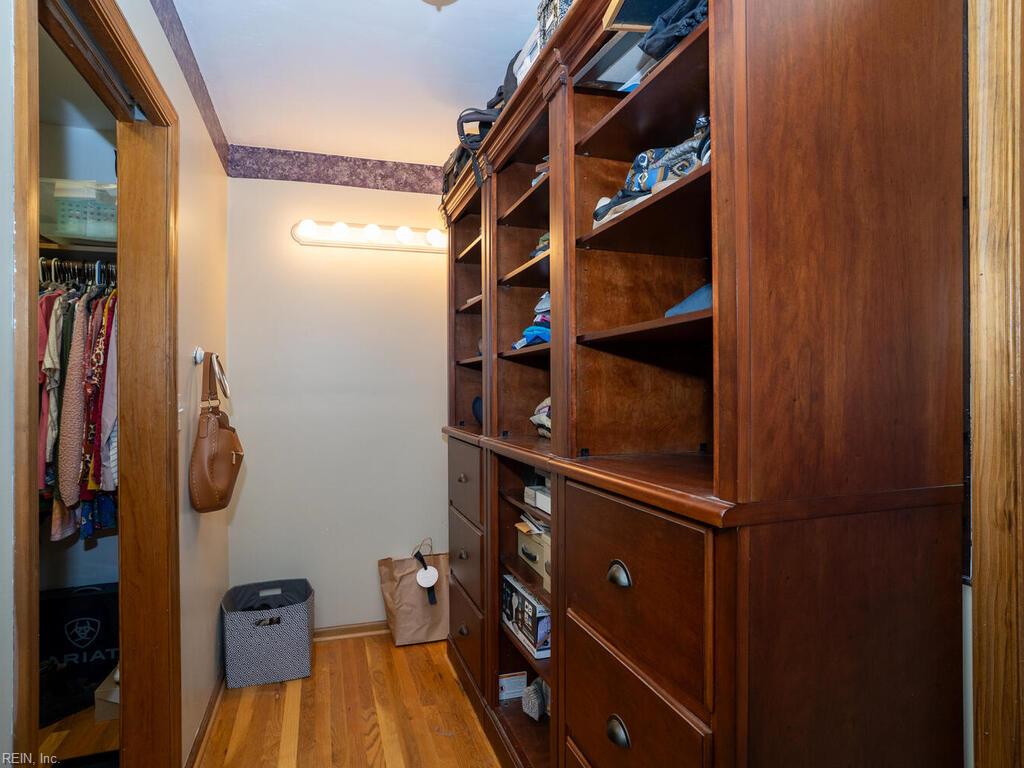 Virginia Beach Va, Virginia, 23457, United States, 4 Bedrooms Bedrooms, ,3 BathroomsBathrooms,Residential,For Sale,1989088