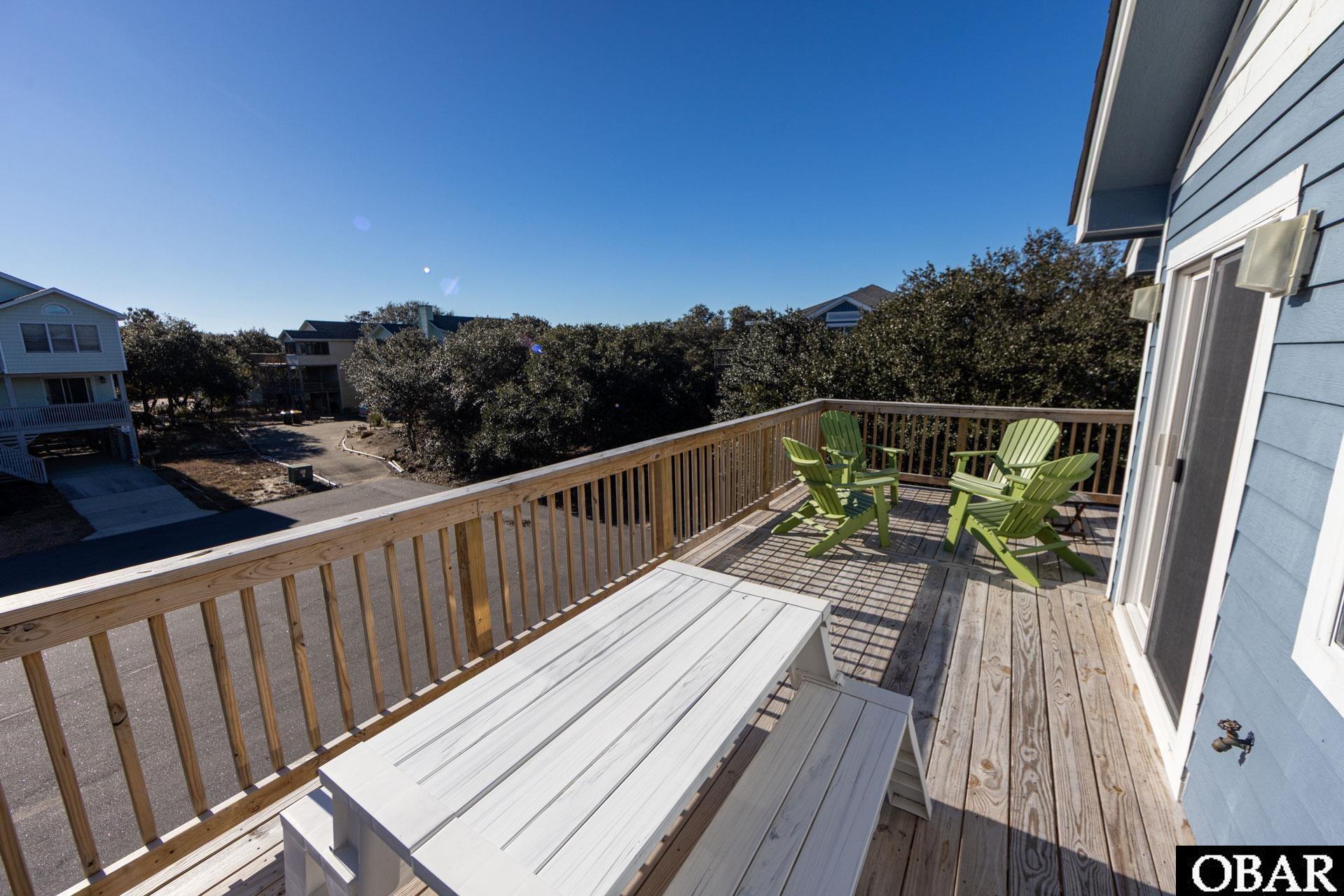 Corolla, North Carolina, 27927, United States, 5 Bedrooms Bedrooms, ,3 BathroomsBathrooms,Residential,For Sale,2006038