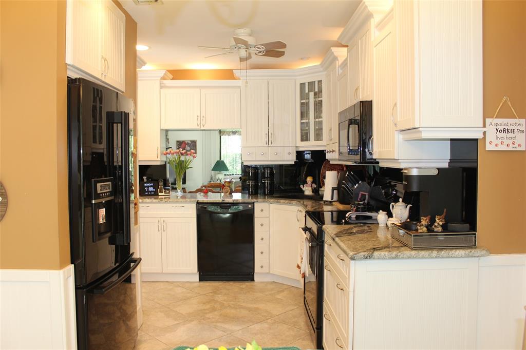New York, New York, 11730, United States, 3 Bedrooms Bedrooms, ,3 BathroomsBathrooms,Residential,For Sale,1928706
