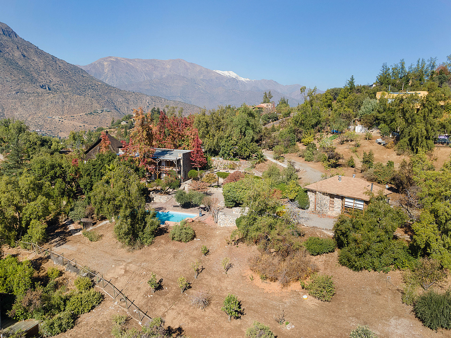  Beautiful Home Surrounded by Nature with Stunning Views - 物件實景