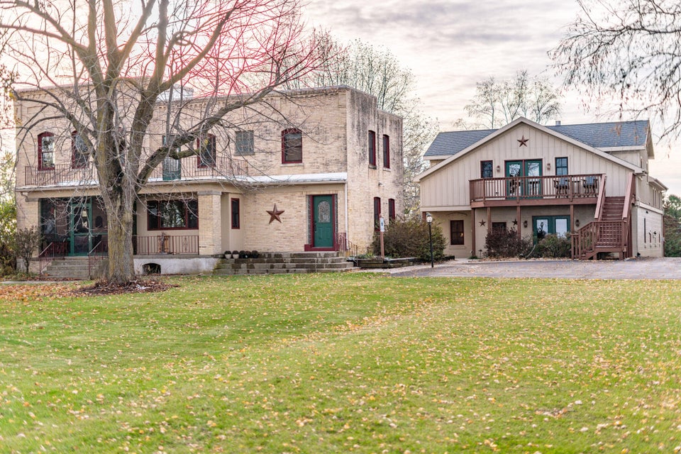 Mosel, Wisconsin, 50383, United States, 4 Bedrooms Bedrooms, ,3 BathroomsBathrooms,Residential,For Sale,1888286