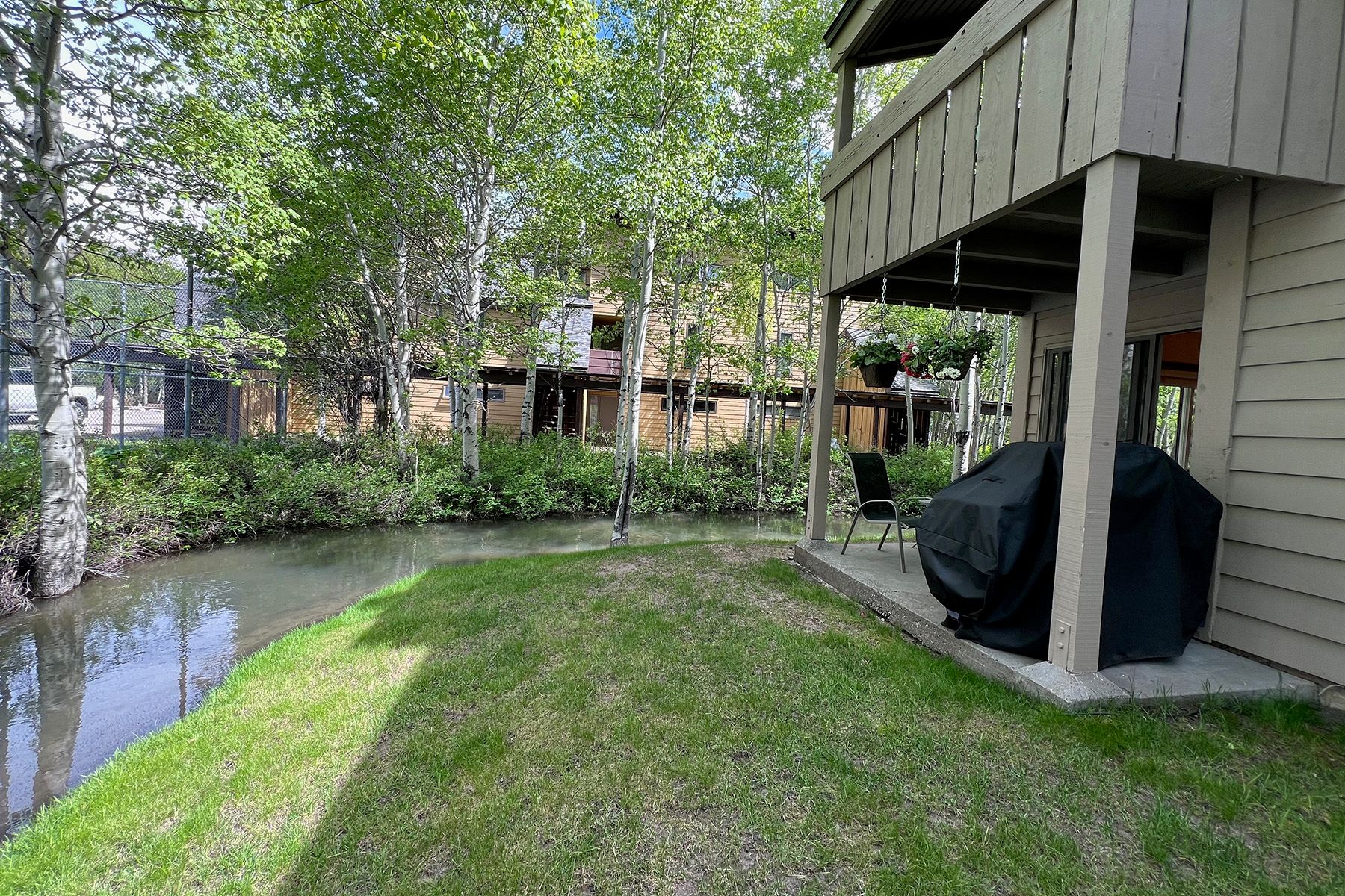  3425 N Teton Drive - 物件實景