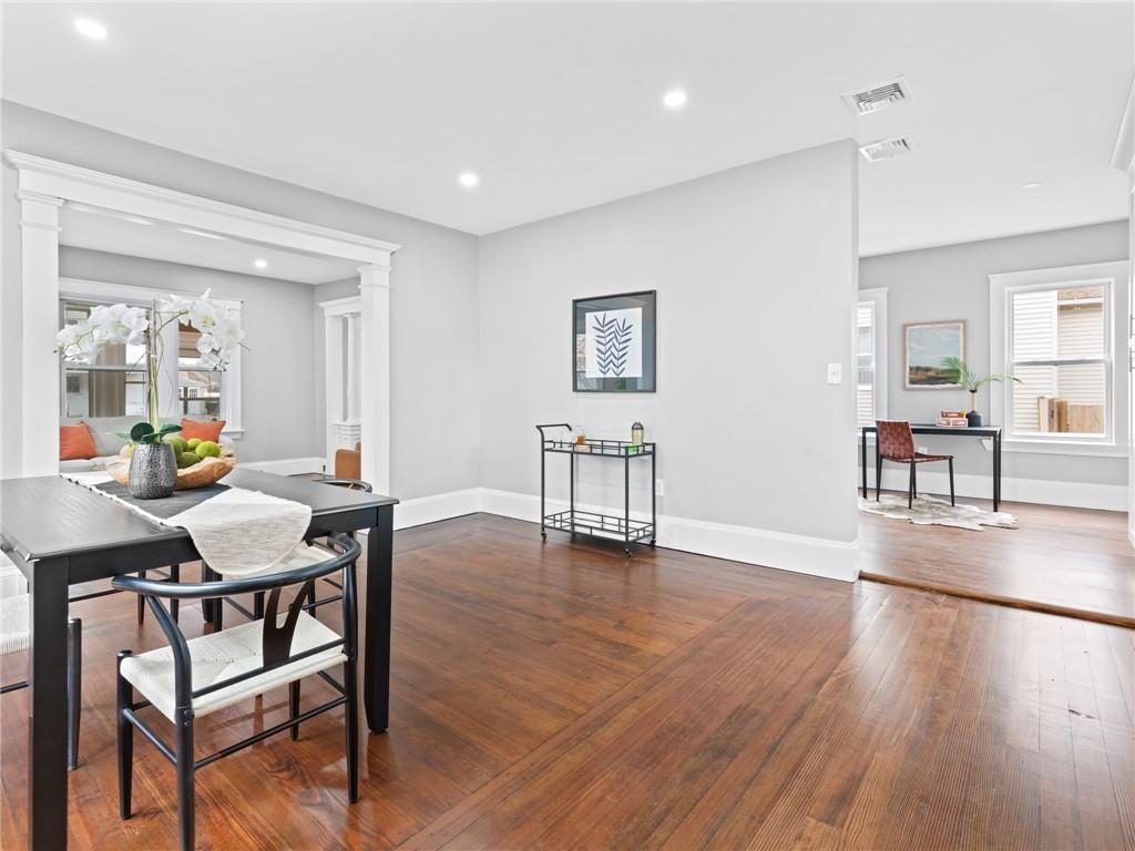 Providence, Rhode Island, 02908, United States, 4 Bedrooms Bedrooms, ,2 BathroomsBathrooms,Residential,For Sale,2007519