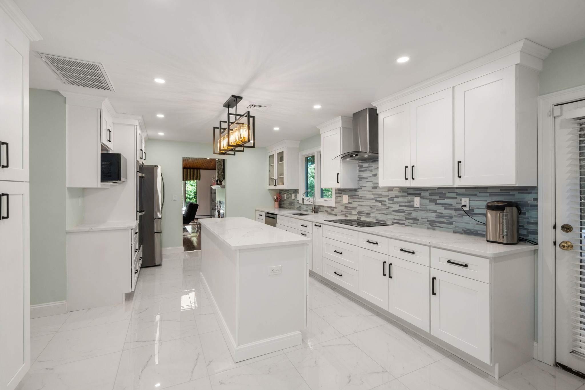  47 Dedham Street, Sharon, MA, 02067 - 物件實景