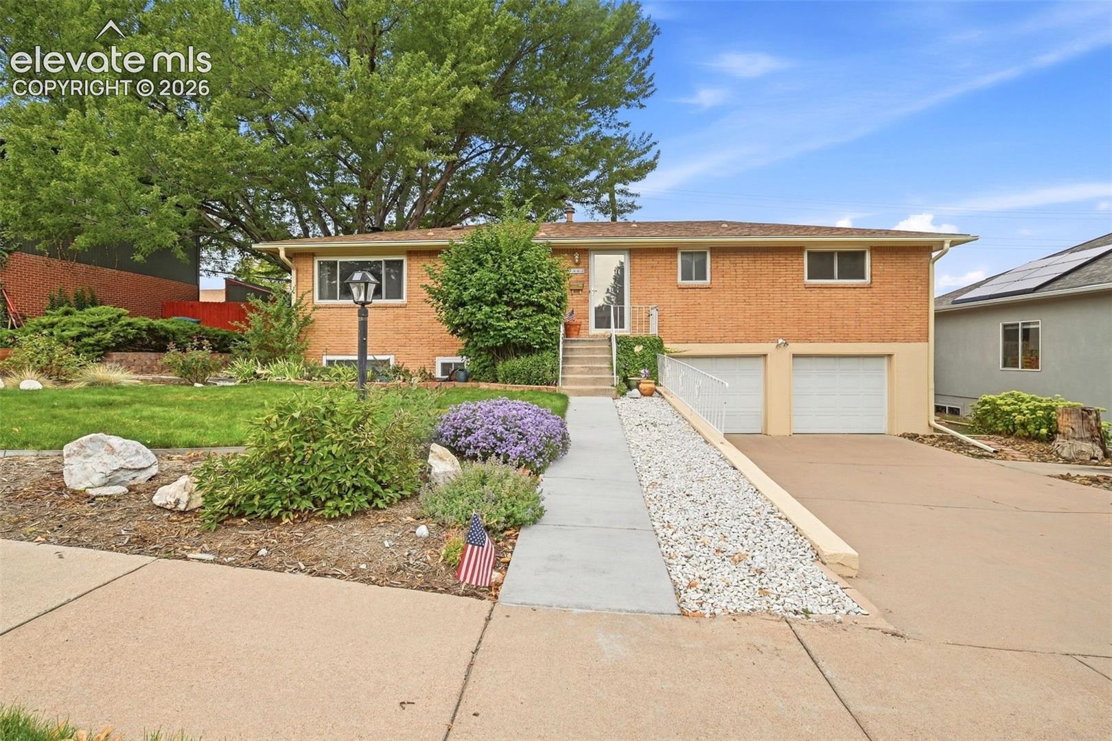 Bellaire Dr, Colorado Springs, CO 80909