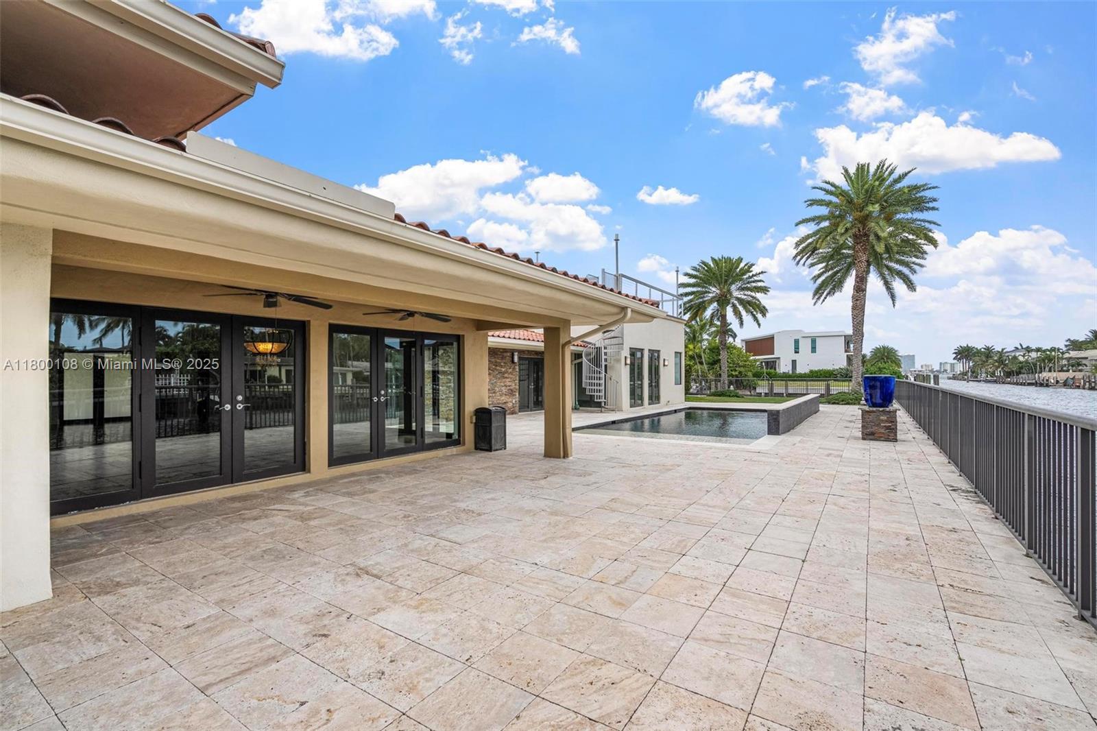 North Miami, Florida, 33181, United States, 5 Bedrooms Bedrooms, ,5 BathroomsBathrooms,Residential,For Sale,1804760