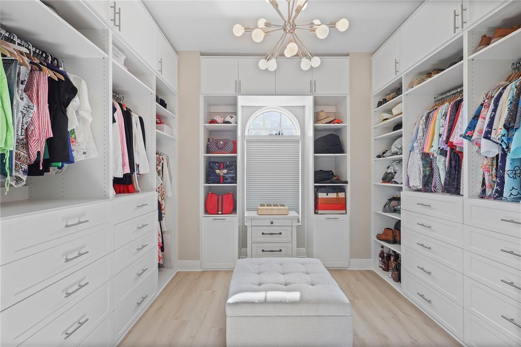 Venice, Florida, 34293, United States, 4 Bedrooms Bedrooms, ,3 BathroomsBathrooms,Residential,For Sale,2003156