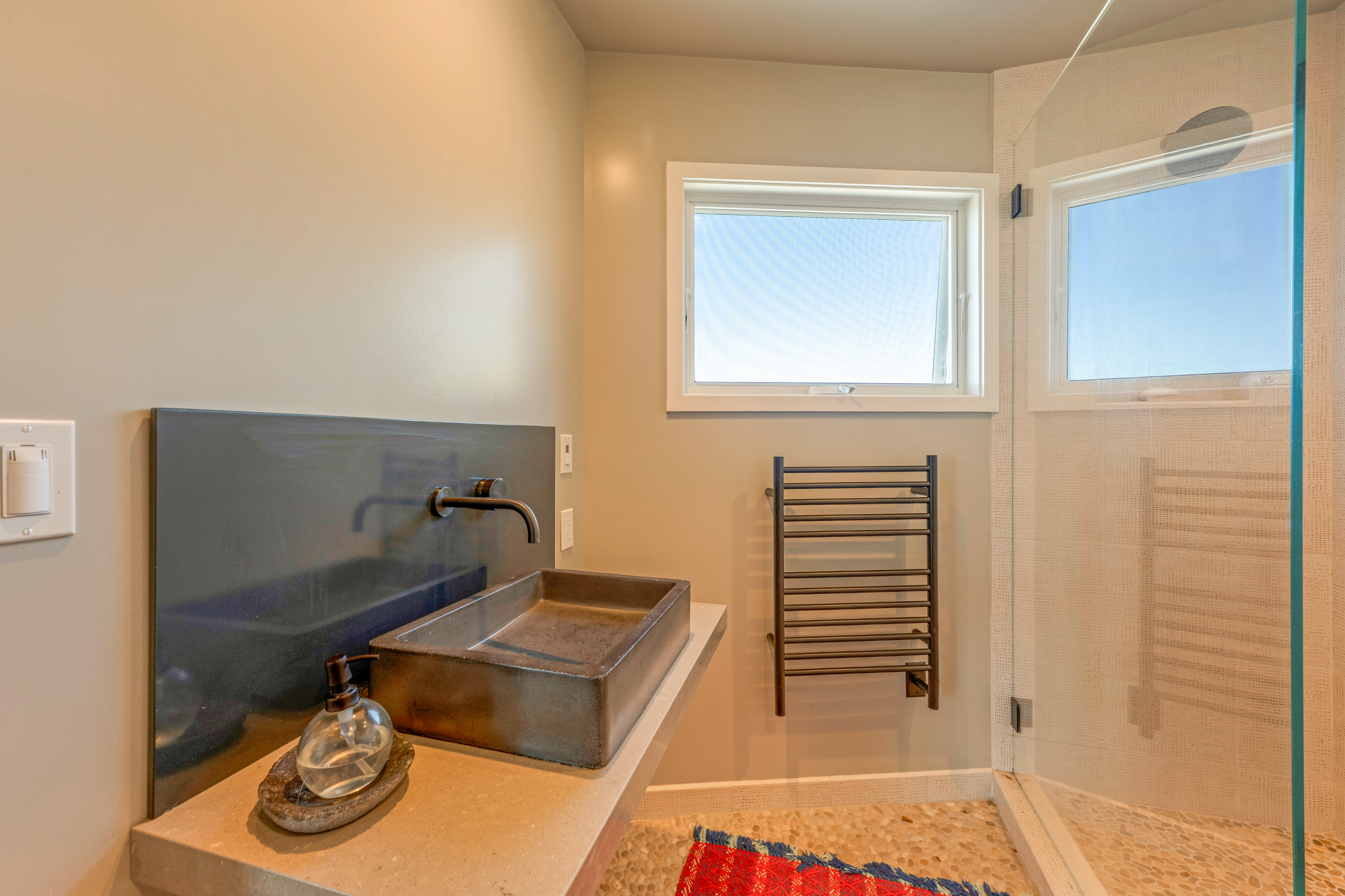  7187 Cliff Avenue, Bodega Bay, CA 94923 - 物件實景