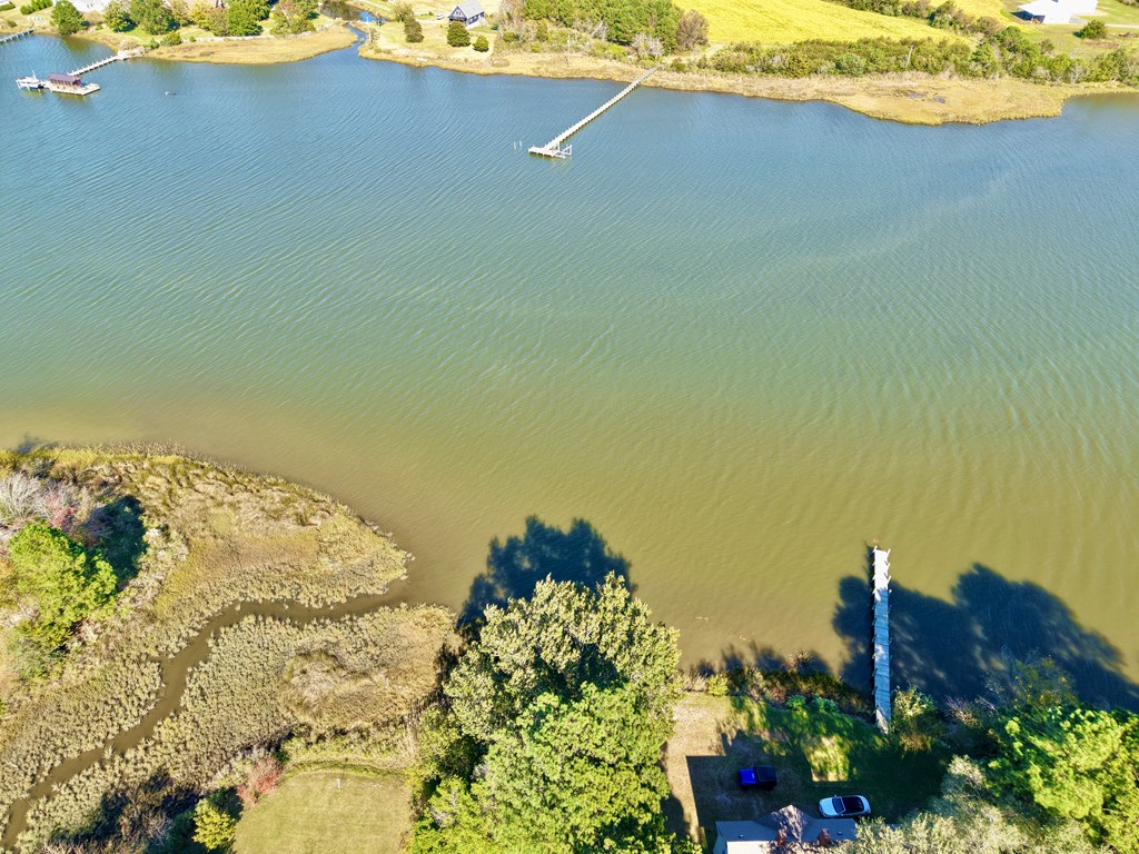 Onancock, Virginia, 23417, United States, 2 Bedrooms Bedrooms, ,2 BathroomsBathrooms,Residential,For Sale,1971701