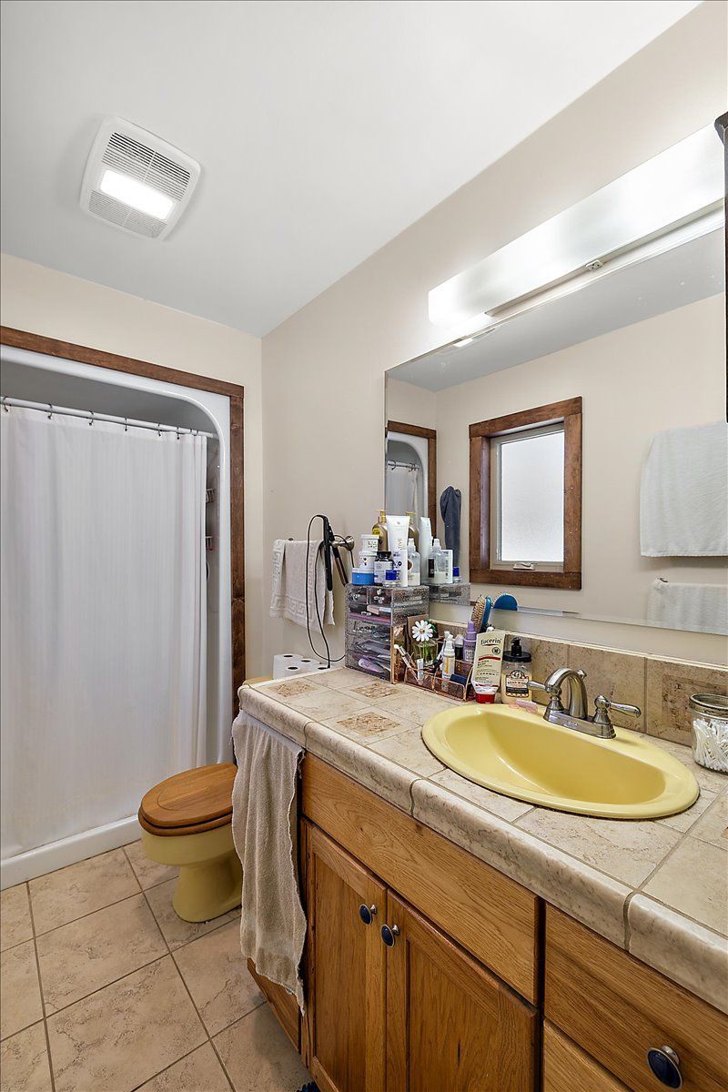 Metamora, Michigan, 48455, United States, 3 Bedrooms Bedrooms, ,2 BathroomsBathrooms,Residential,For Sale,1705008