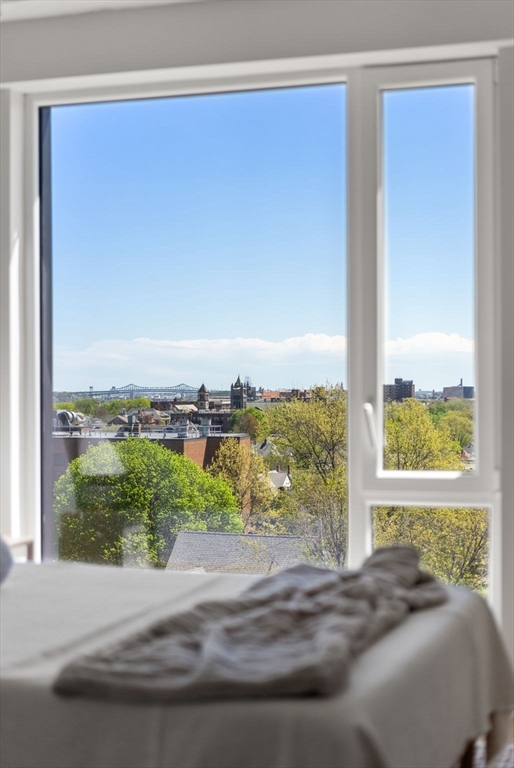 Somerville, Massachusetts, 02143, United States, 2 Bedrooms Bedrooms, ,2 BathroomsBathrooms,Residential,For Sale,1898257