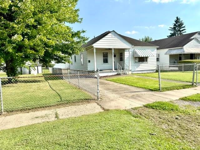 Magazine Ave, Huntington, WV 25704