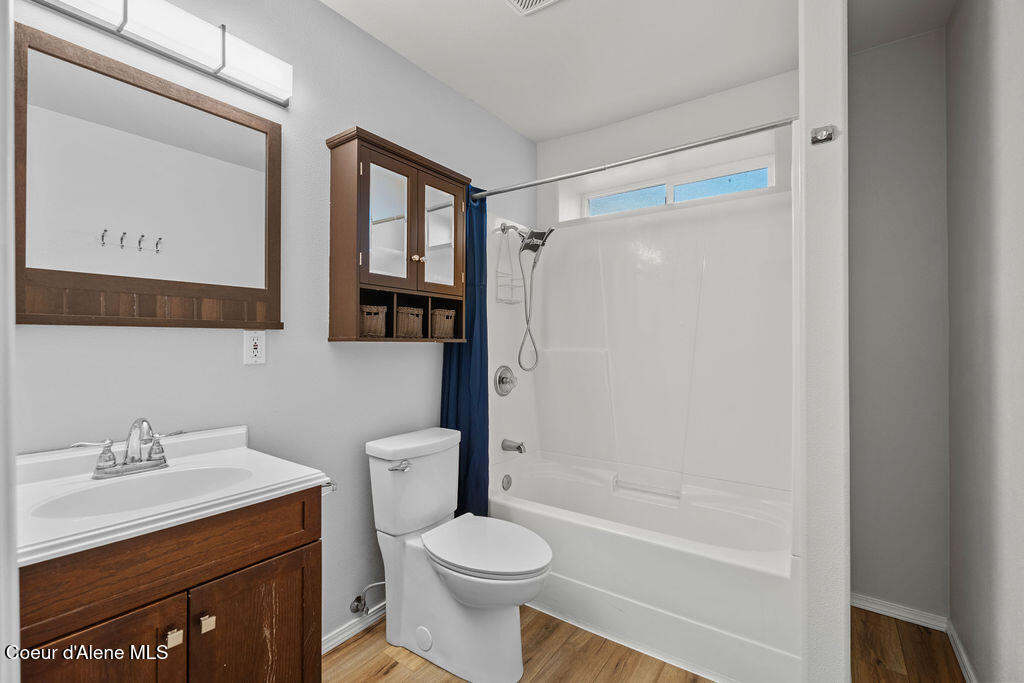 Post Falls, Idaho, 83854, United States, 4 Bedrooms Bedrooms, ,3 BathroomsBathrooms,Residential,For Sale,1870945
