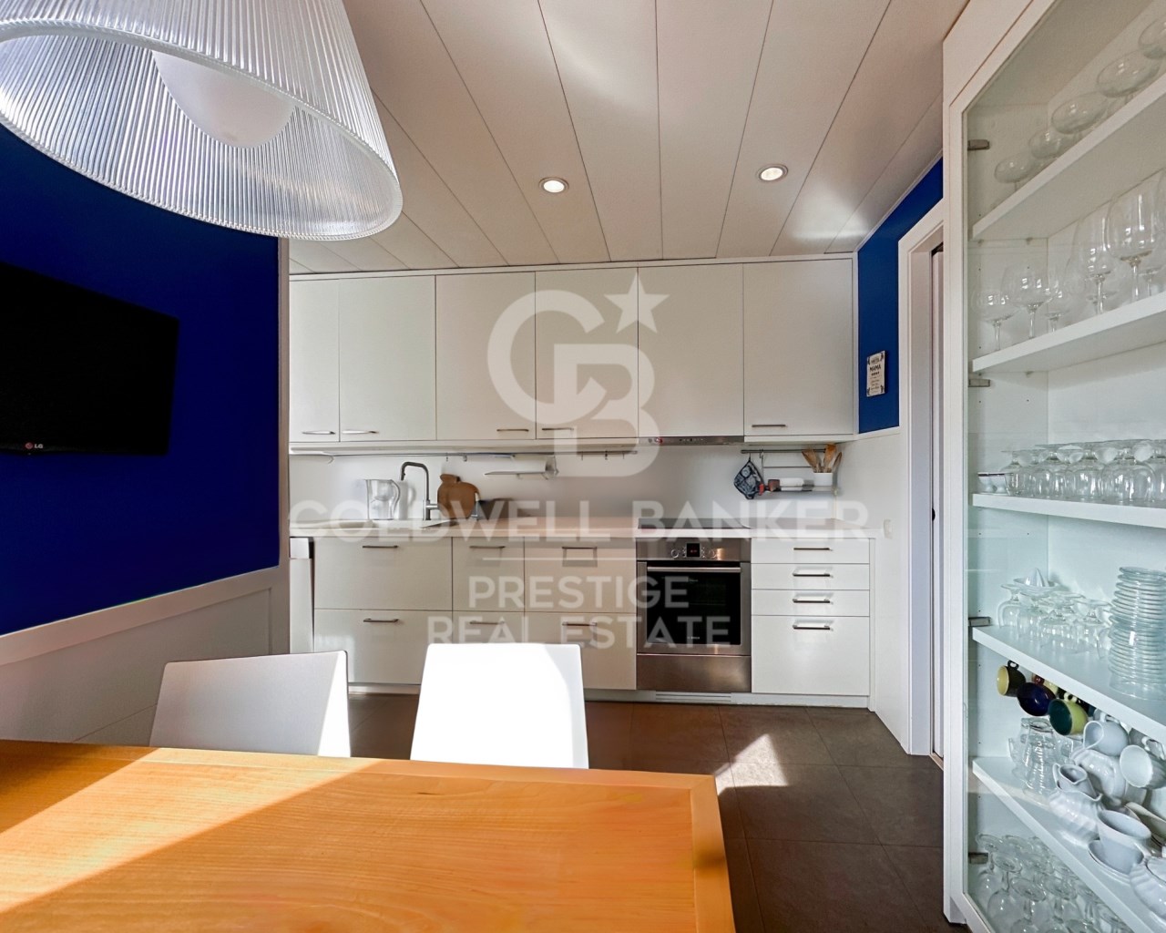 Barcelona, Catalonia, ES, 4 Bedrooms Bedrooms, ,3 BathroomsBathrooms,Residential,For Sale,1526005