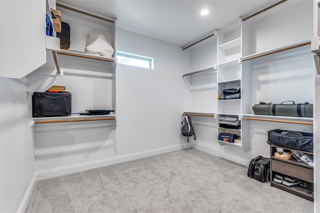 Springtown, Texas, 76082, United States, 4 Bedrooms Bedrooms, ,3 BathroomsBathrooms,Residential,For Sale,1982023