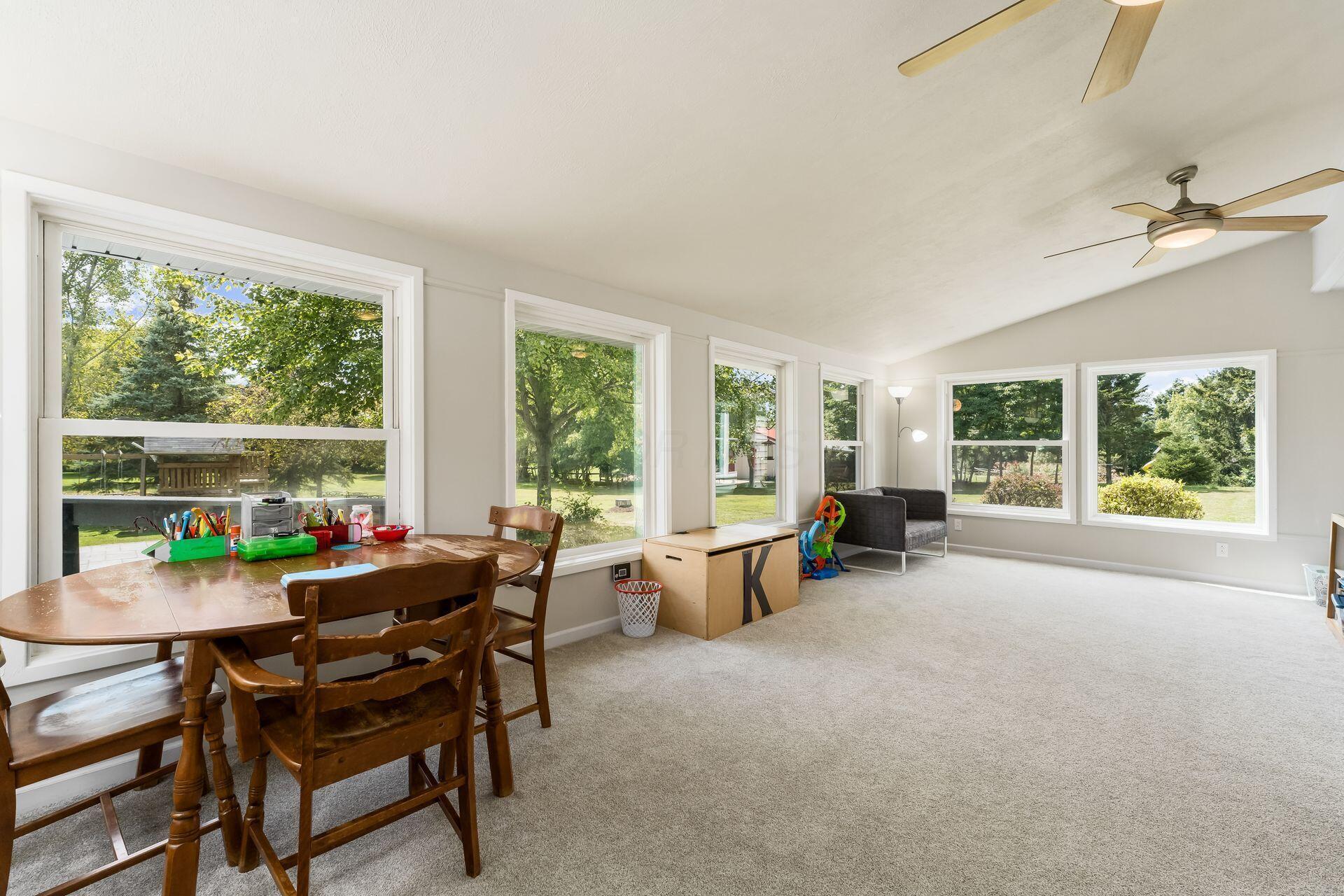 Canal Winchester, Ohio, 43110, United States, 4 Bedrooms Bedrooms, ,3 BathroomsBathrooms,Residential,For Sale,1932659
