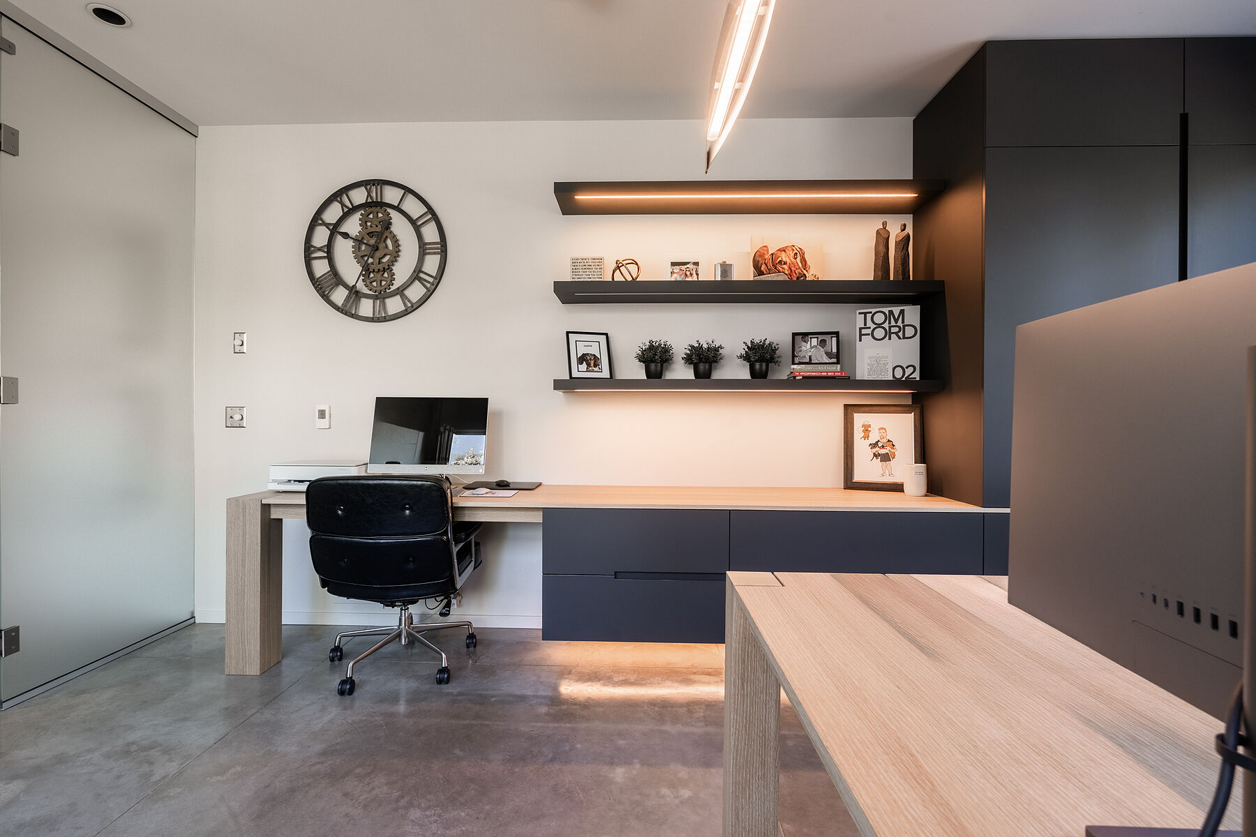  Architectural Glenmore Home - 物件實景