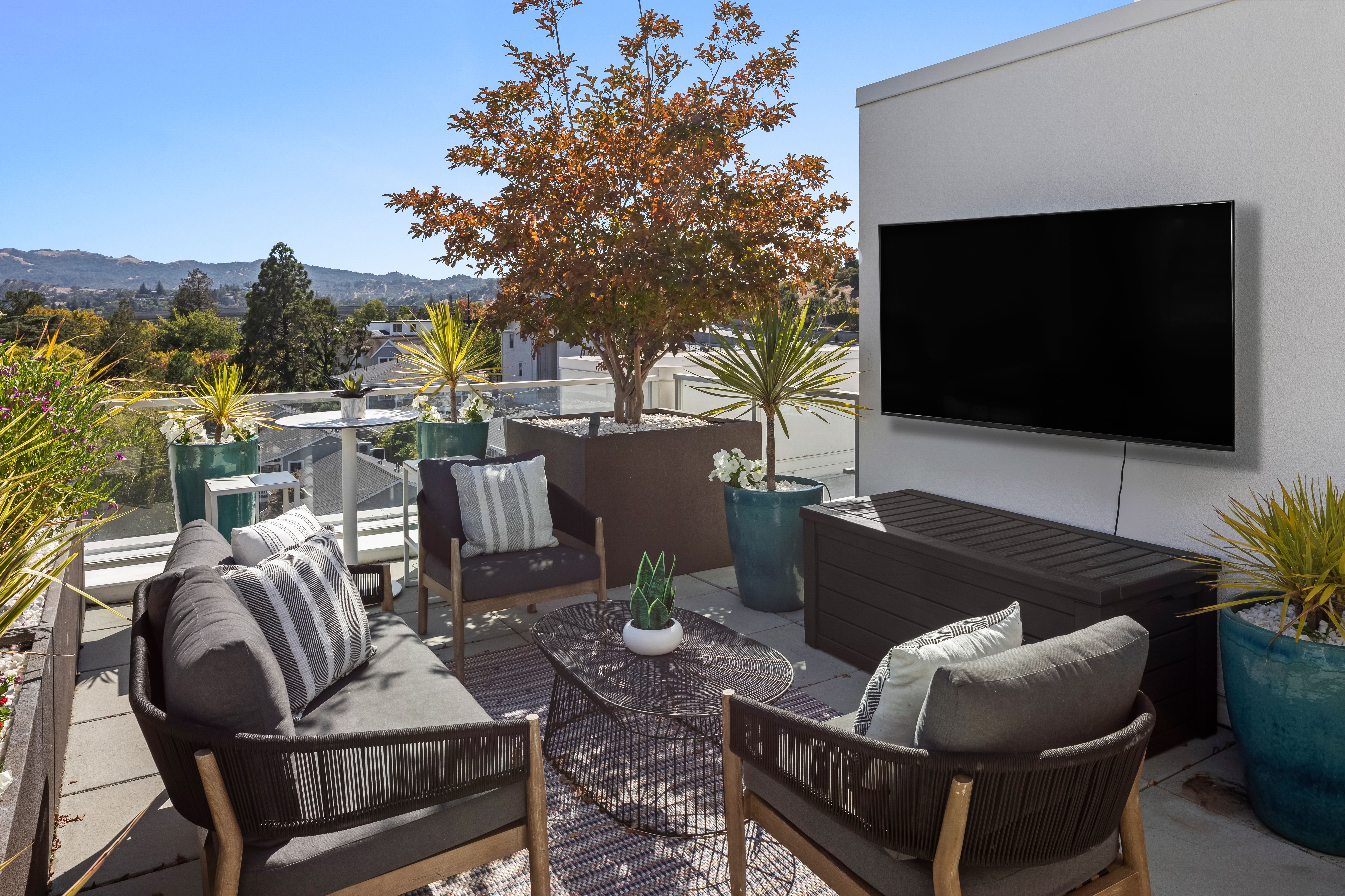  Penthouse Living Above Walnut Creek - 物件實景