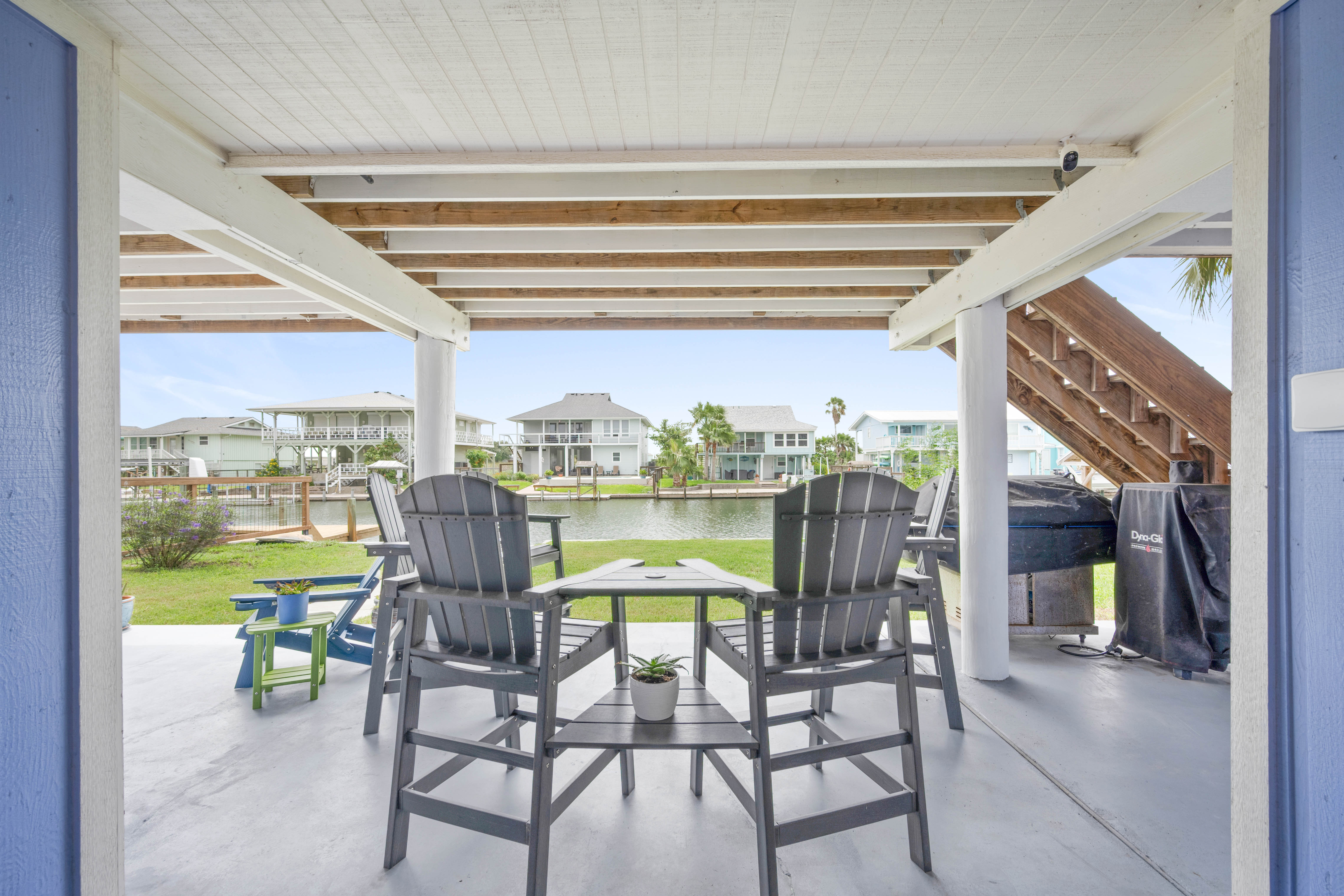  Waterfront Home in City by the Sea - 物件實景