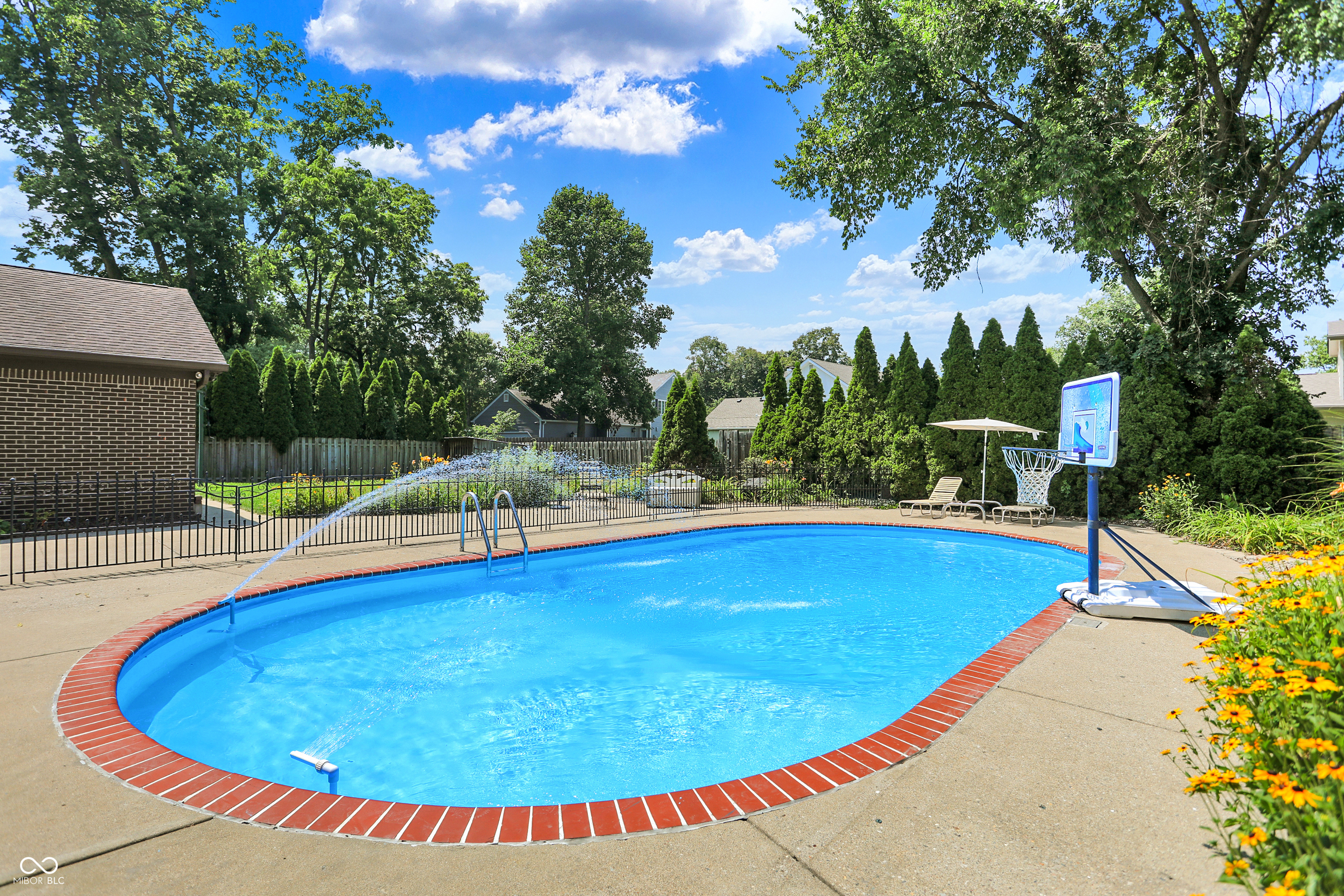 Carmel, Indiana, 46033, United States, 5 Bedrooms Bedrooms, ,4 BathroomsBathrooms,Residential,For Sale,1928724