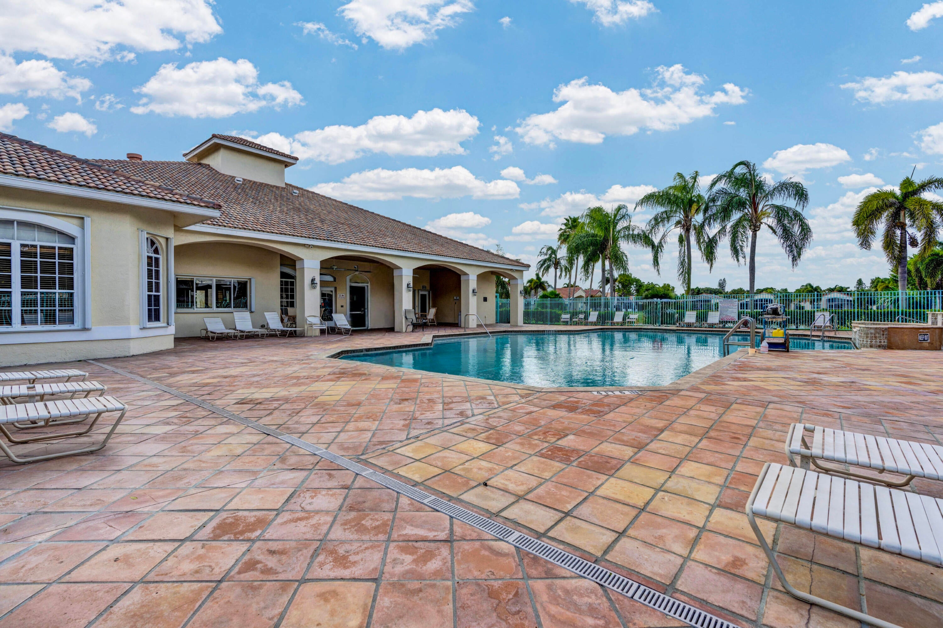 Boca Raton, Florida, 33433, United States, 3 Bedrooms Bedrooms, ,2 BathroomsBathrooms,Residential,For Sale,2048955