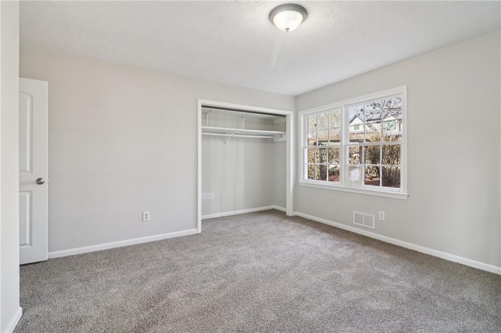 Smyrna, Georgia, 30082, United States, 6 Bedrooms Bedrooms, ,3 BathroomsBathrooms,Residential,For Sale,2002854