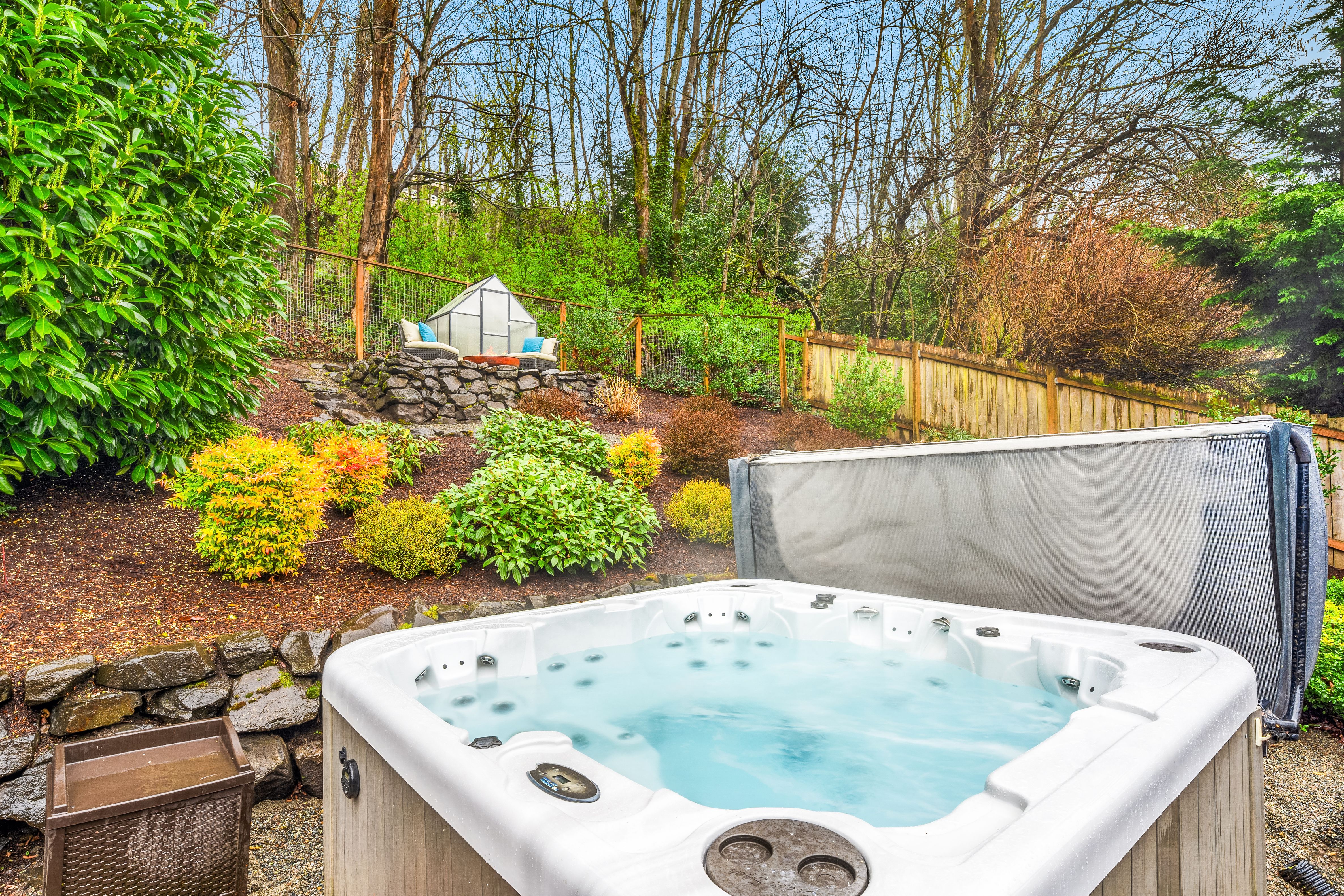  6700 81st Avenue Southeast, Mercer Island, WA 98040 - 物件實景