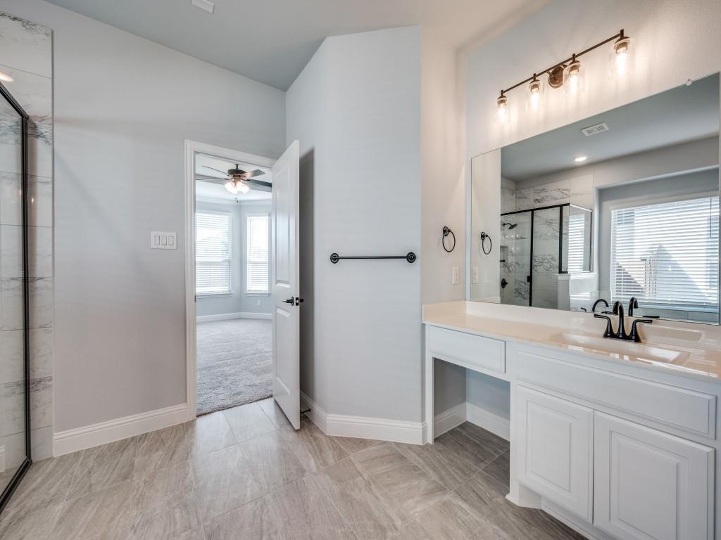 Mckinney, Texas, 75071, United States, 5 Bedrooms Bedrooms, ,4 BathroomsBathrooms,Residential,For Sale,1904379