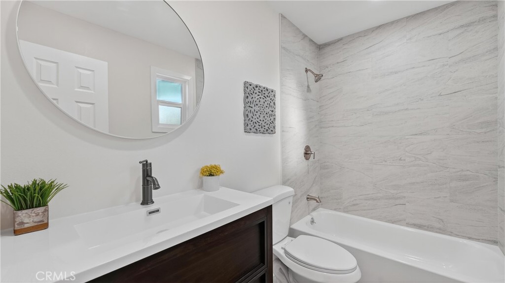 La Puente, California, 91744, United States, 3 Bedrooms Bedrooms, ,2 BathroomsBathrooms,Residential,For Sale,1986129