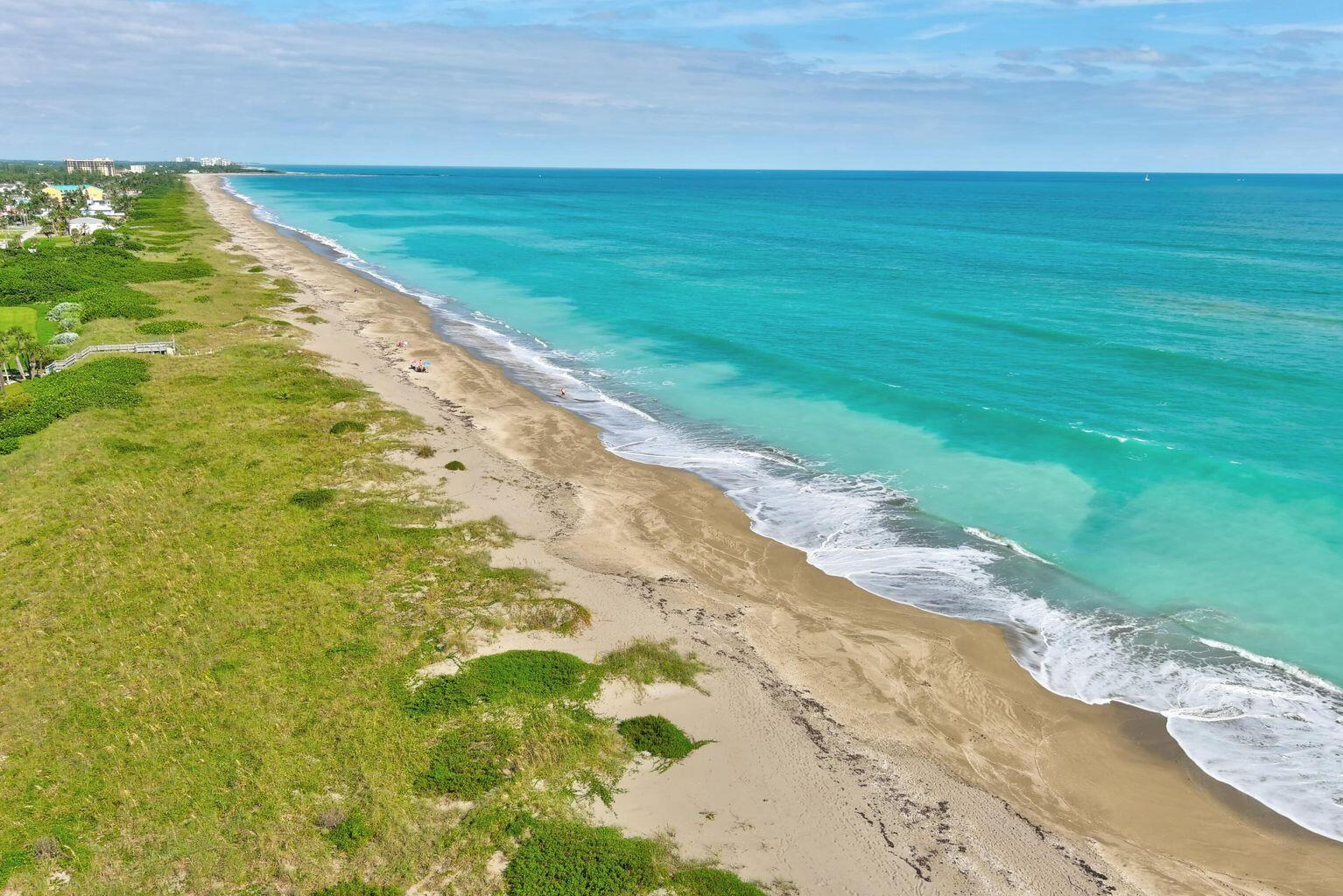 Fort Pierce, Florida, 34949, United States, 2 Bedrooms Bedrooms, ,2 BathroomsBathrooms,Residential,For Sale,1695764