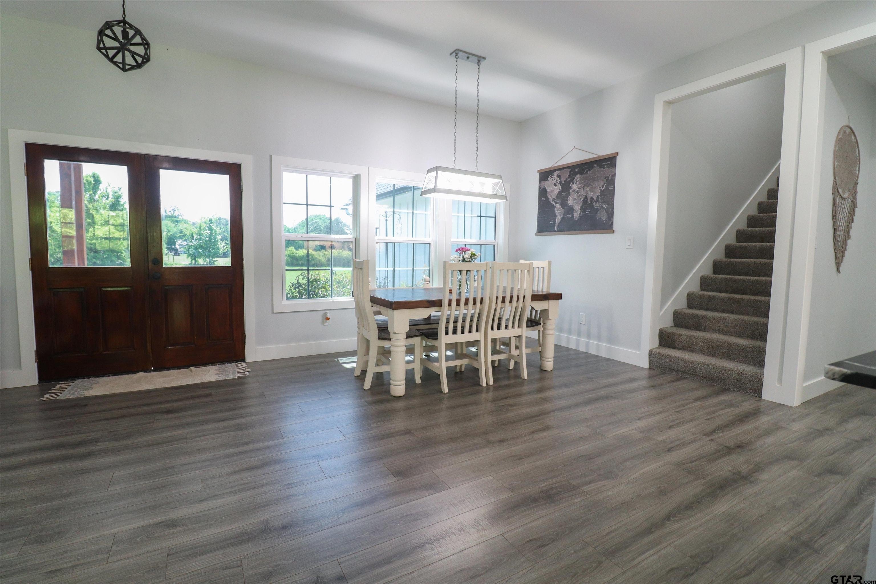 Pittsburg, Texas, 75686, United States, 4 Bedrooms Bedrooms, ,3 BathroomsBathrooms,Residential,For Sale,1943296