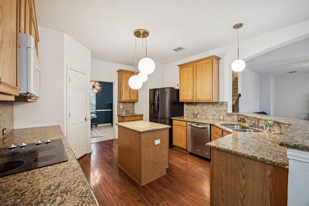 Allen, Texas, 75002, United States, 4 Bedrooms Bedrooms, ,3 BathroomsBathrooms,Residential,For Sale,1911205