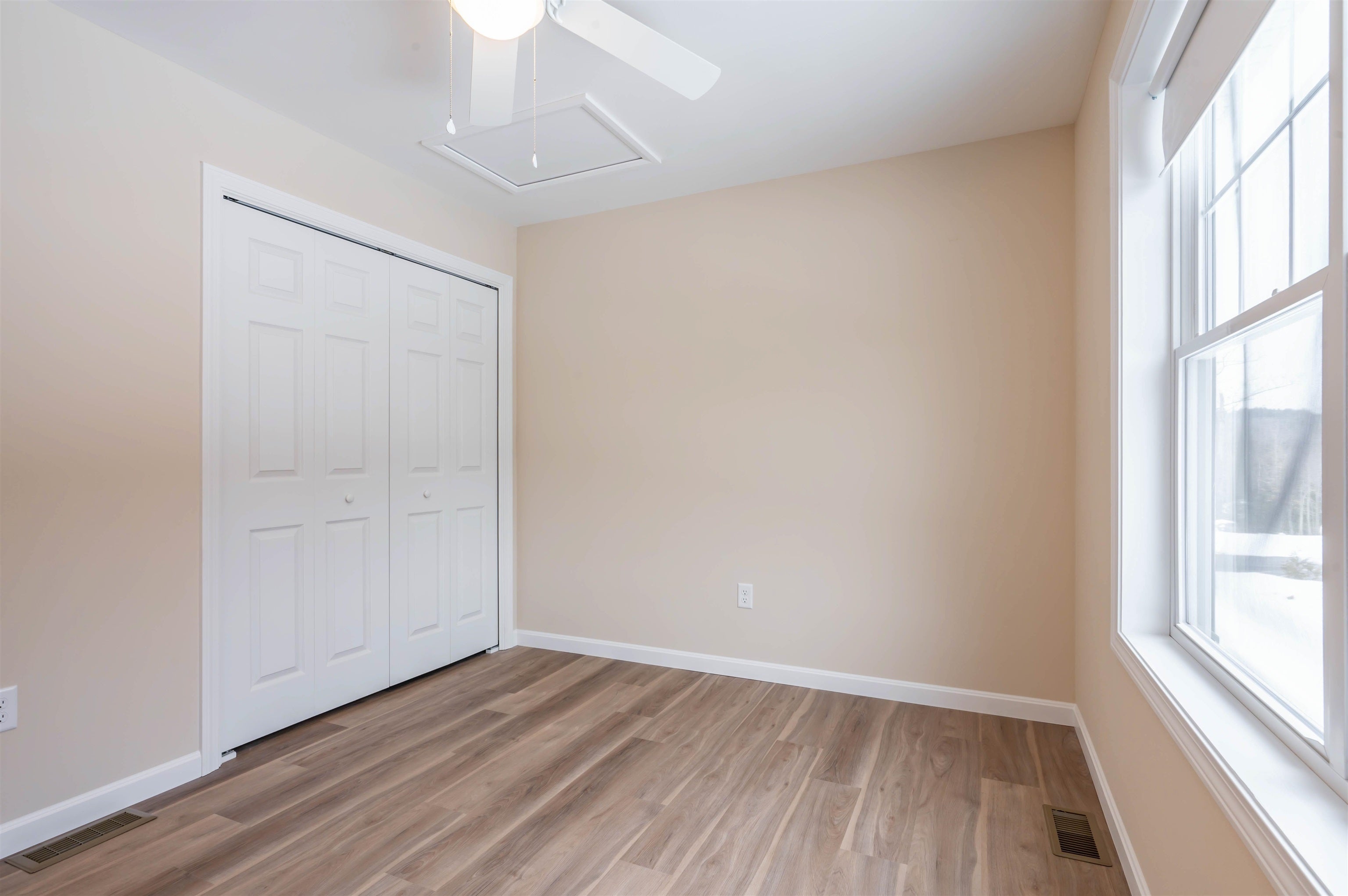Hillsborough, New Hampshire, 03244, United States, 3 Bedrooms Bedrooms, ,1 BathroomBathrooms,Residential,For Sale,1793225