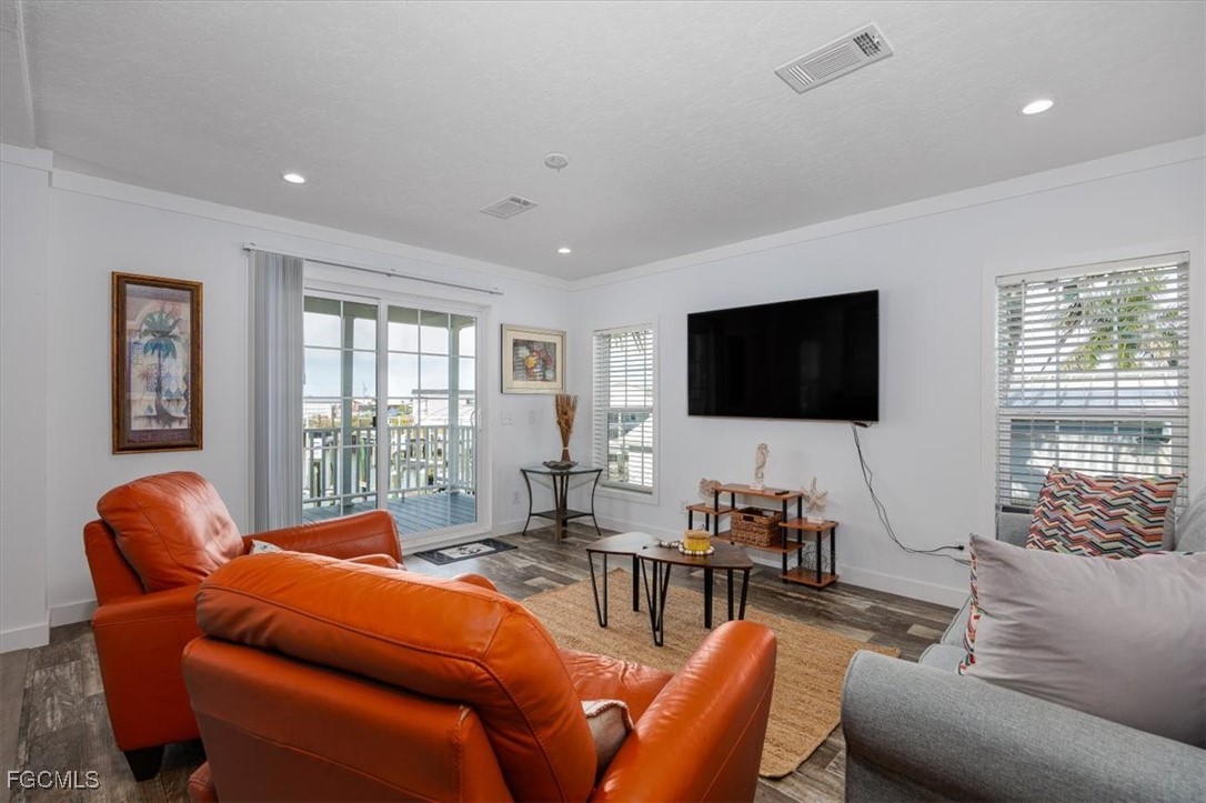 St James City, Florida, 33956, United States, 3 Bedrooms Bedrooms, ,2 BathroomsBathrooms,Residential,For Sale,1992460