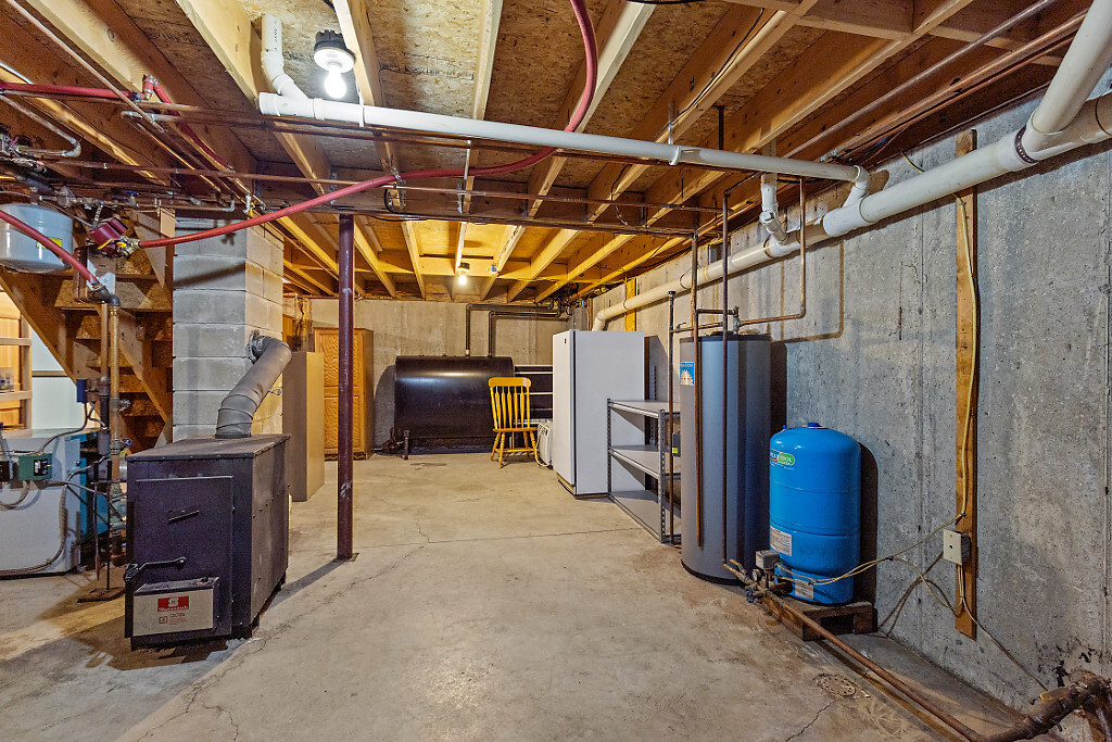 Palermo, Maine, 04354, United States, 3 Bedrooms Bedrooms, ,3 BathroomsBathrooms,Residential,For Sale,1885908