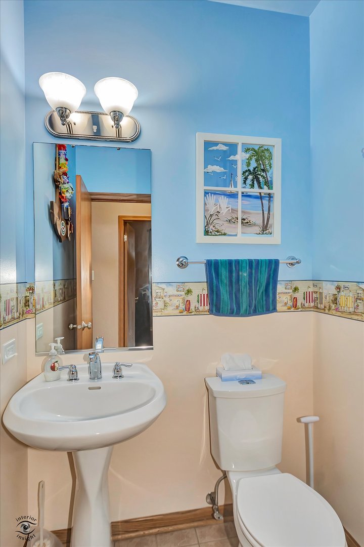 Plainfield, Illinois, 60586, United States, 4 Bedrooms Bedrooms, ,3 BathroomsBathrooms,Residential,For Sale,1861546