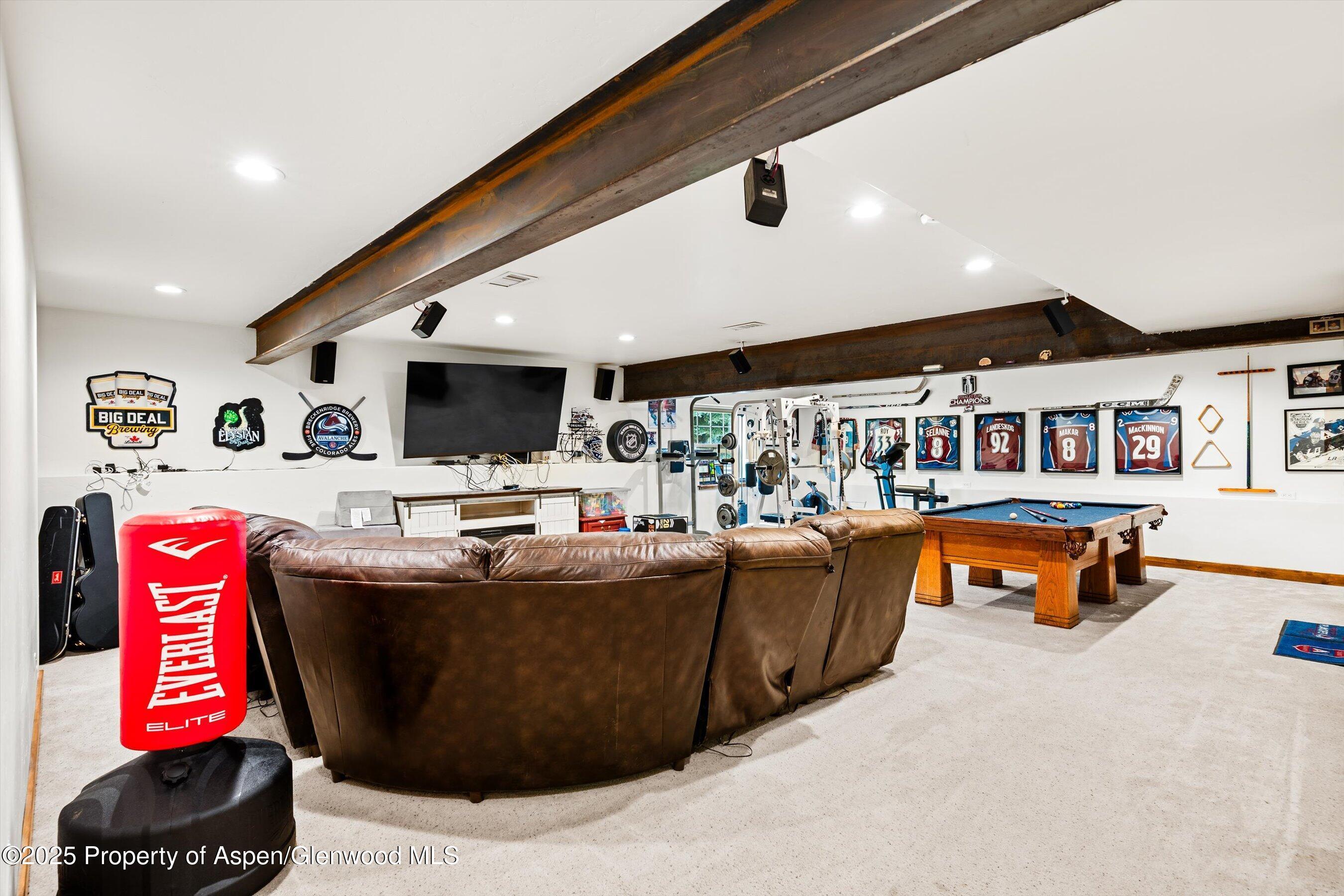 New Castle, Colorado, 81647, United States, 5 Bedrooms Bedrooms, ,4 BathroomsBathrooms,Residential,For Sale,1906868