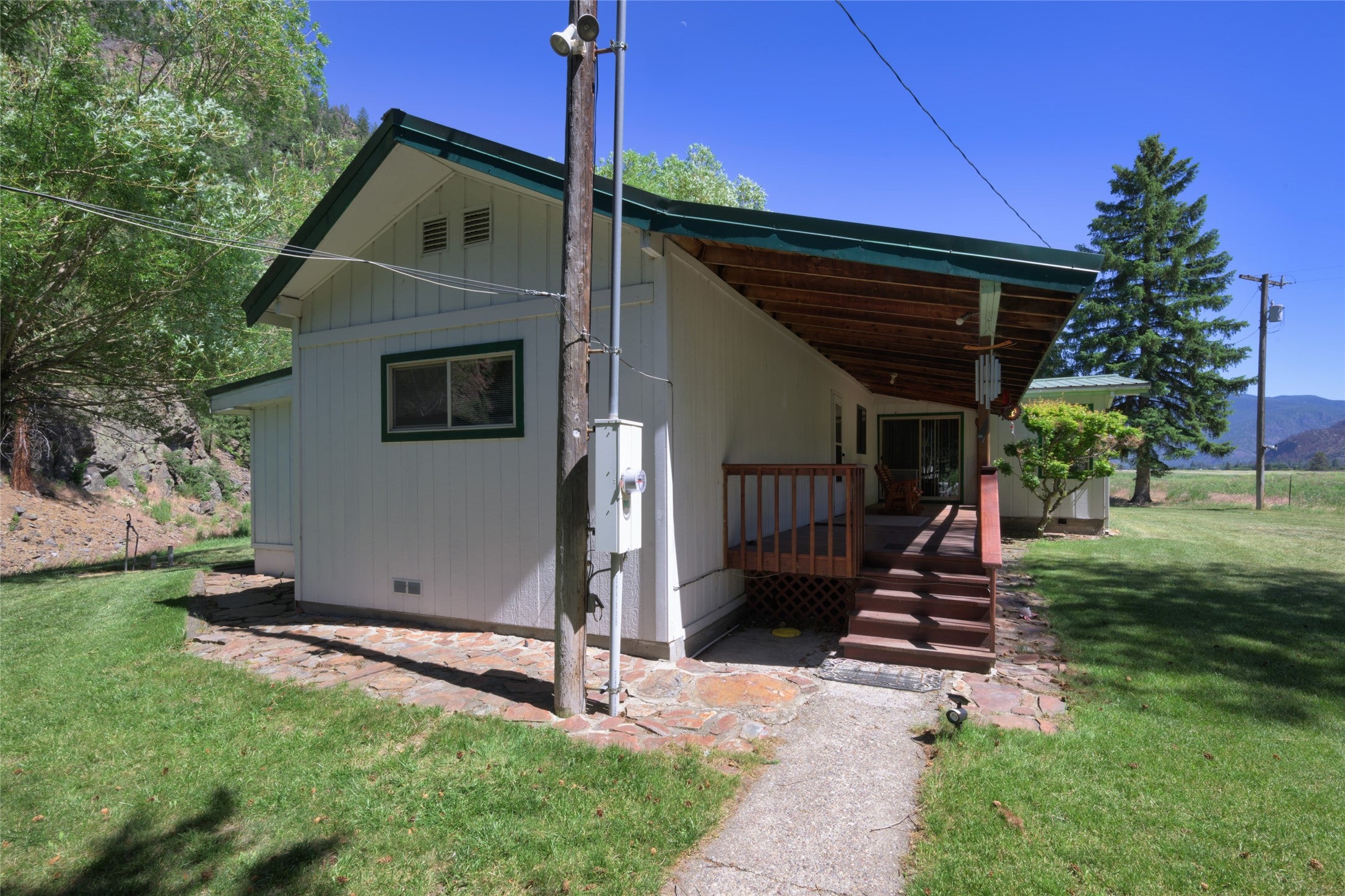8045 Mt Hwy 200, Plains, Montana, 59859, United States, 3 Bedrooms Bedrooms, ,1 BathroomBathrooms,Residential,For Sale,8045 Mt Hwy 200,1586647
