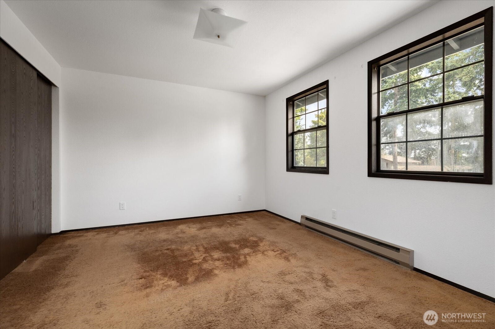 Oak Harbor, Washington, 98277, United States, 3 Bedrooms Bedrooms, ,3 BathroomsBathrooms,Residential,For Sale,1875904