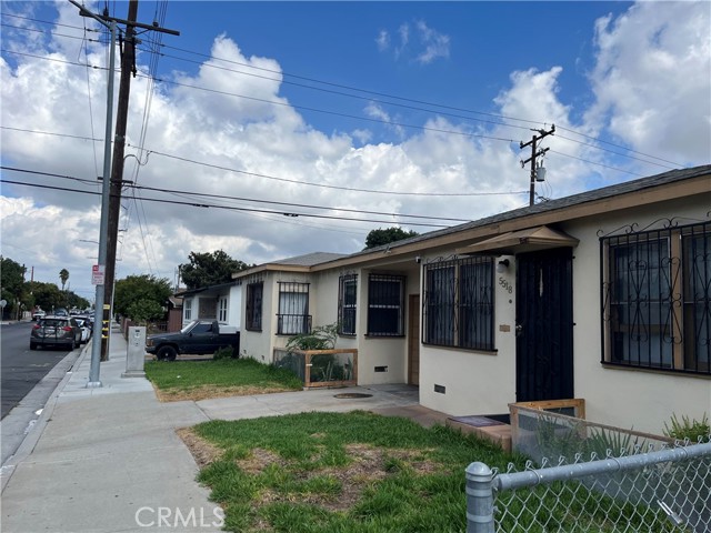 Maywood, California, 90270, United States, 4 Bedrooms Bedrooms, ,Residential,For Sale,1974821