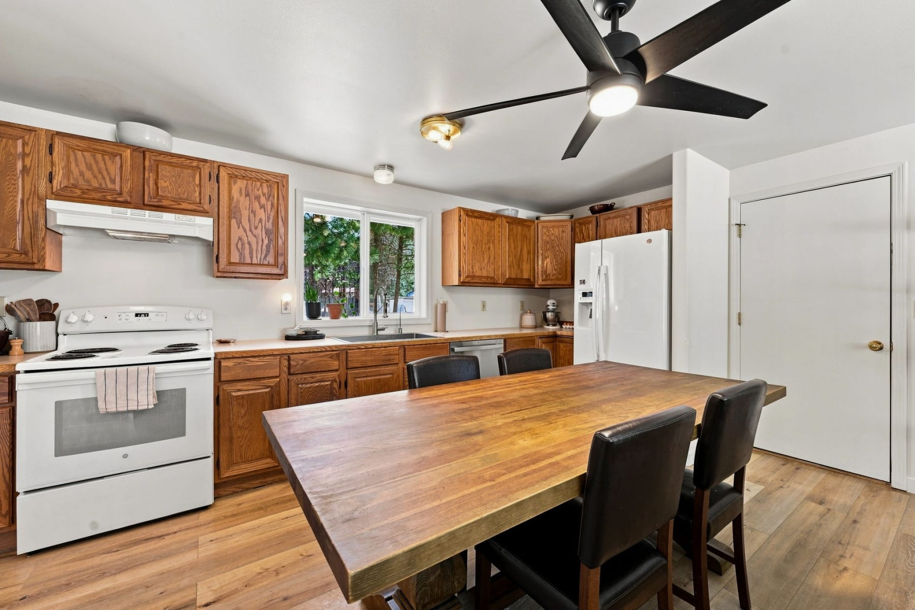  56256 Eider Road Bend, OR 97707 - 物件實景