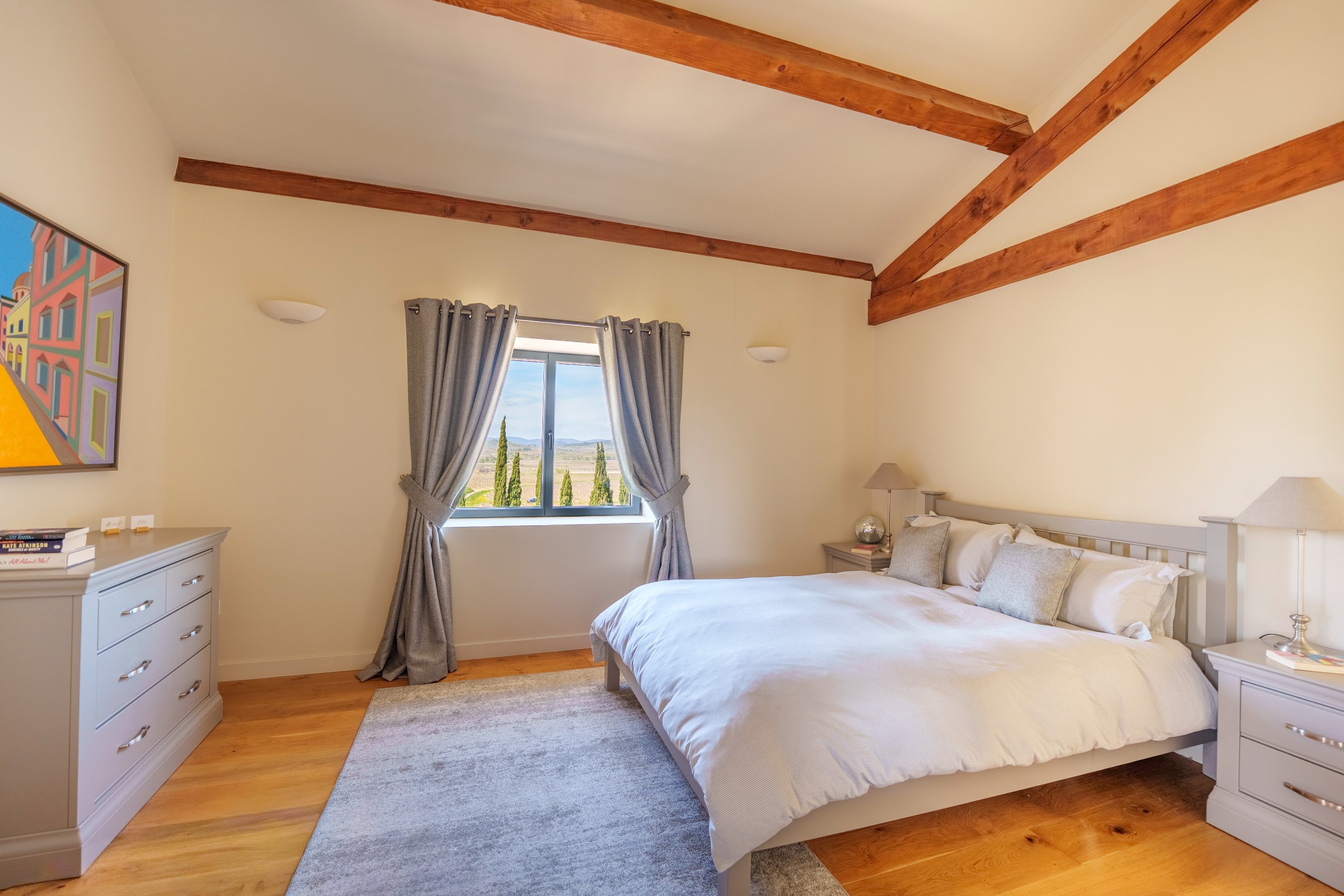  Character property within a vineyard estate — renovated barn with pool and exce… - 物件實景