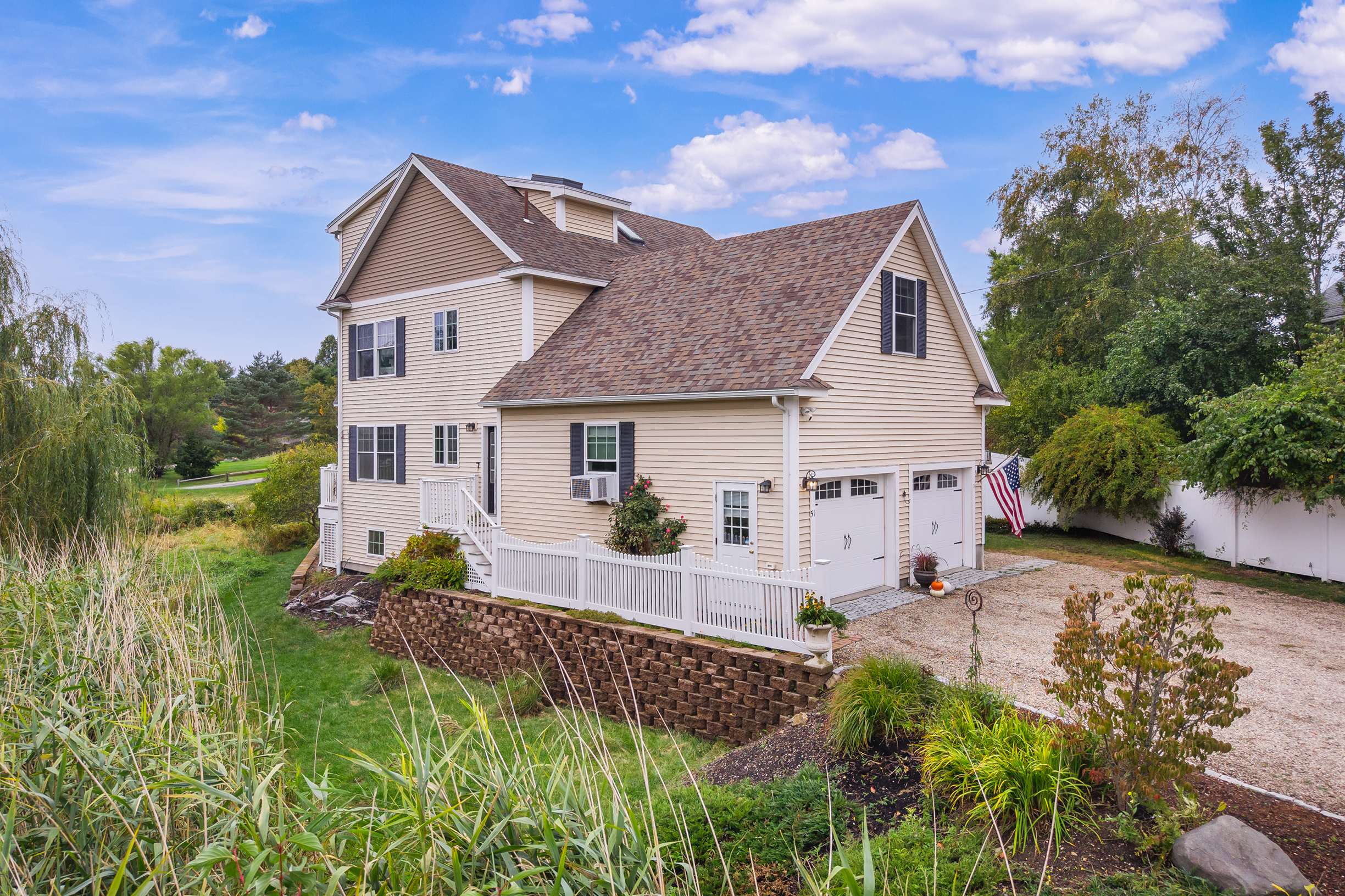  River View Home with In-Law Suite in York - 物件實景