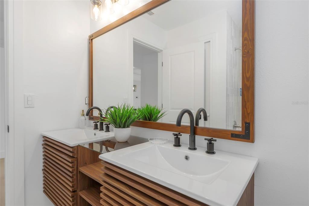 Apollo Beach, Florida, 33572, United States, 3 Bedrooms Bedrooms, ,2 BathroomsBathrooms,Residential,For Sale,1907678