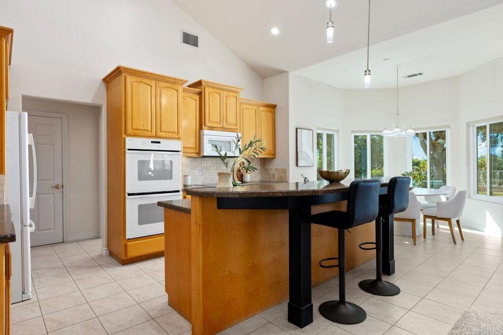 Vista, California, 92084, United States, 4 Bedrooms Bedrooms, ,3 BathroomsBathrooms,Residential,For Sale,1988004