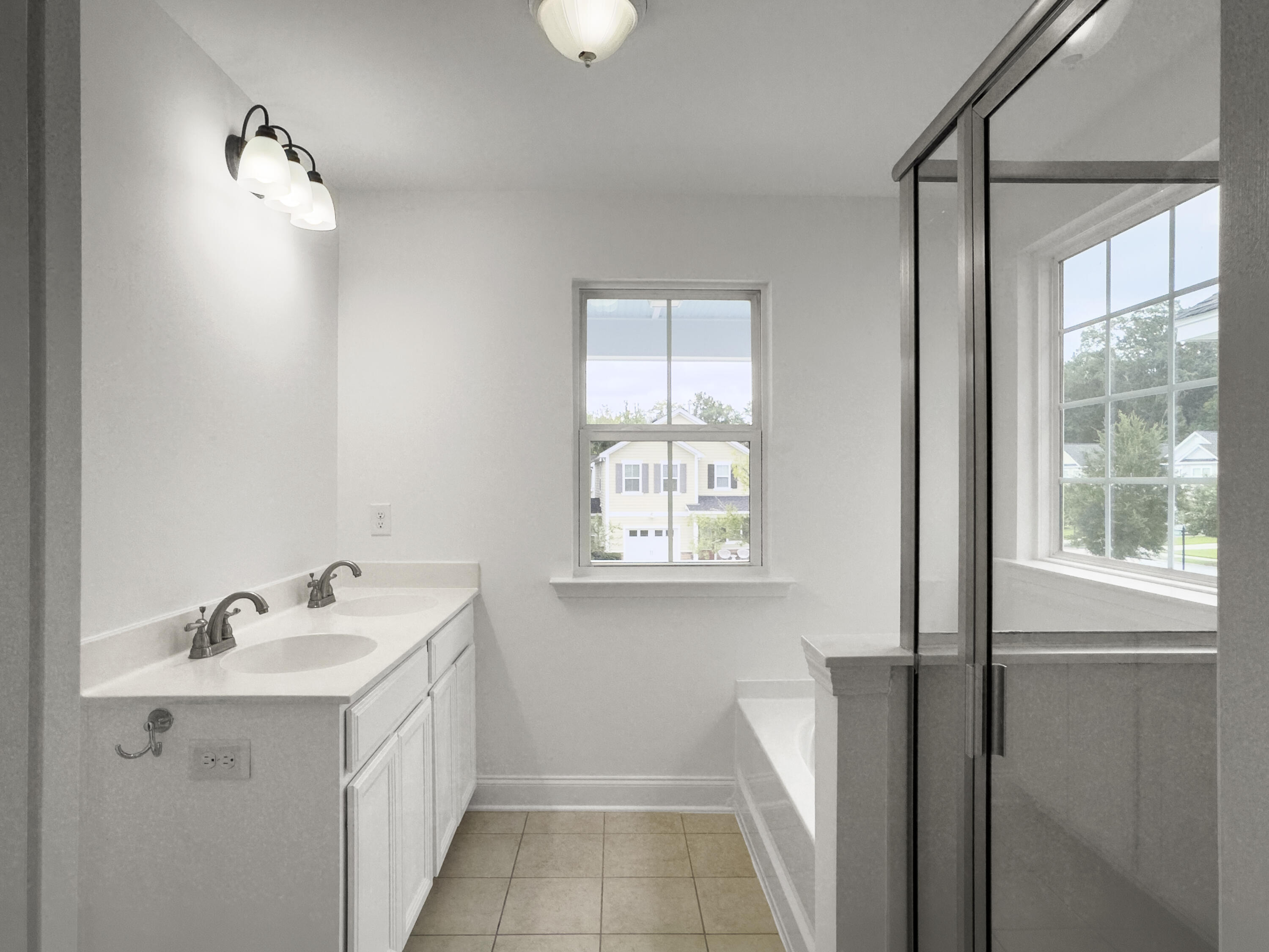 Charleston, South Carolina, 29414, United States, 3 Bedrooms Bedrooms, ,3 BathroomsBathrooms,Residential,For Sale,1913391