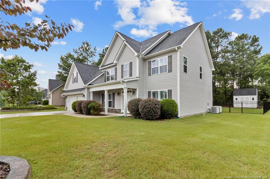 Sanford, North Carolina, 27332, United States, 4 Bedrooms Bedrooms, ,4 BathroomsBathrooms,Residential,For Sale,1891962