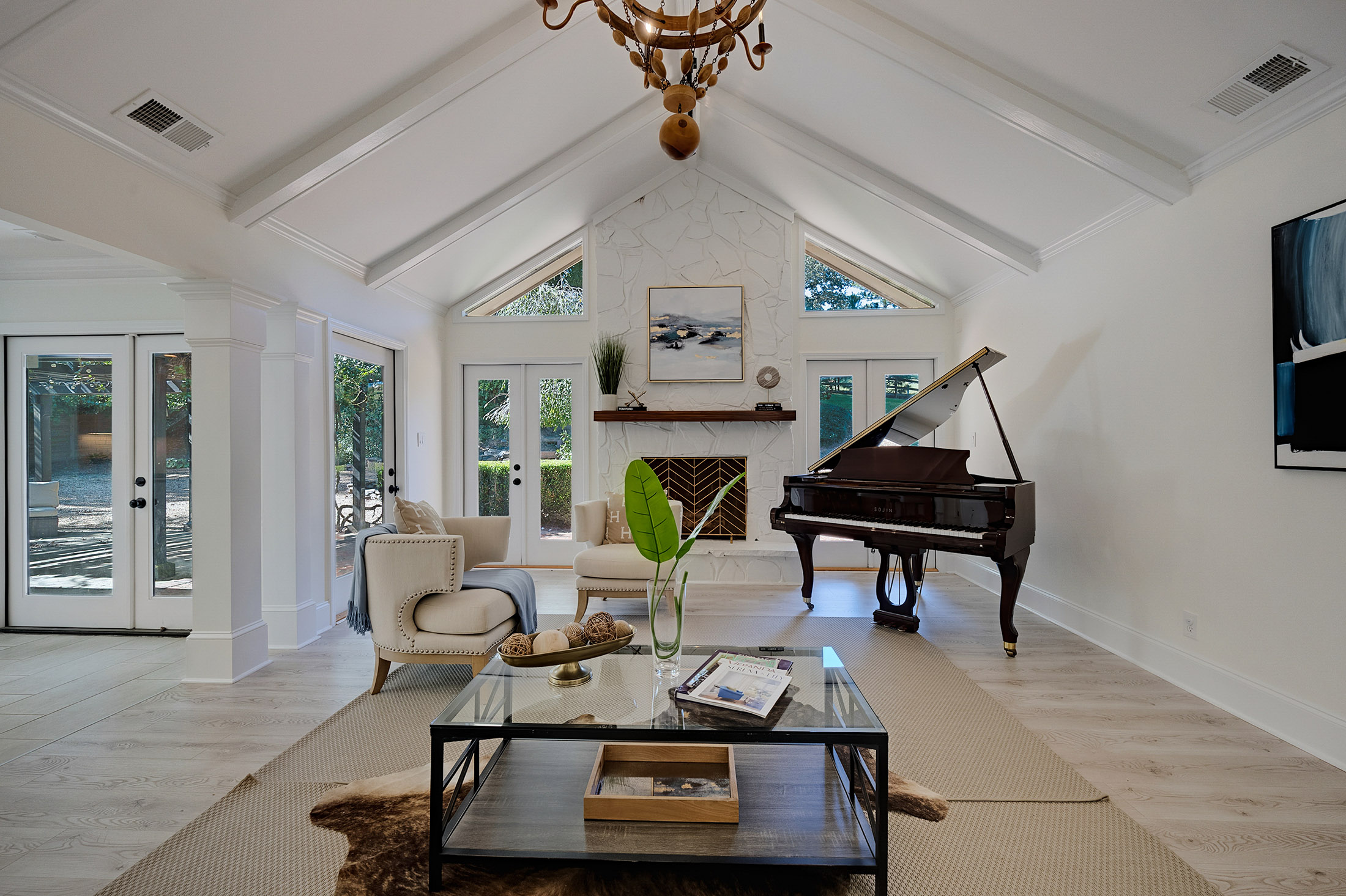  Spacious Ranch Overlooking the Fourth Fairway at Brookfield Country Club - 物件實景