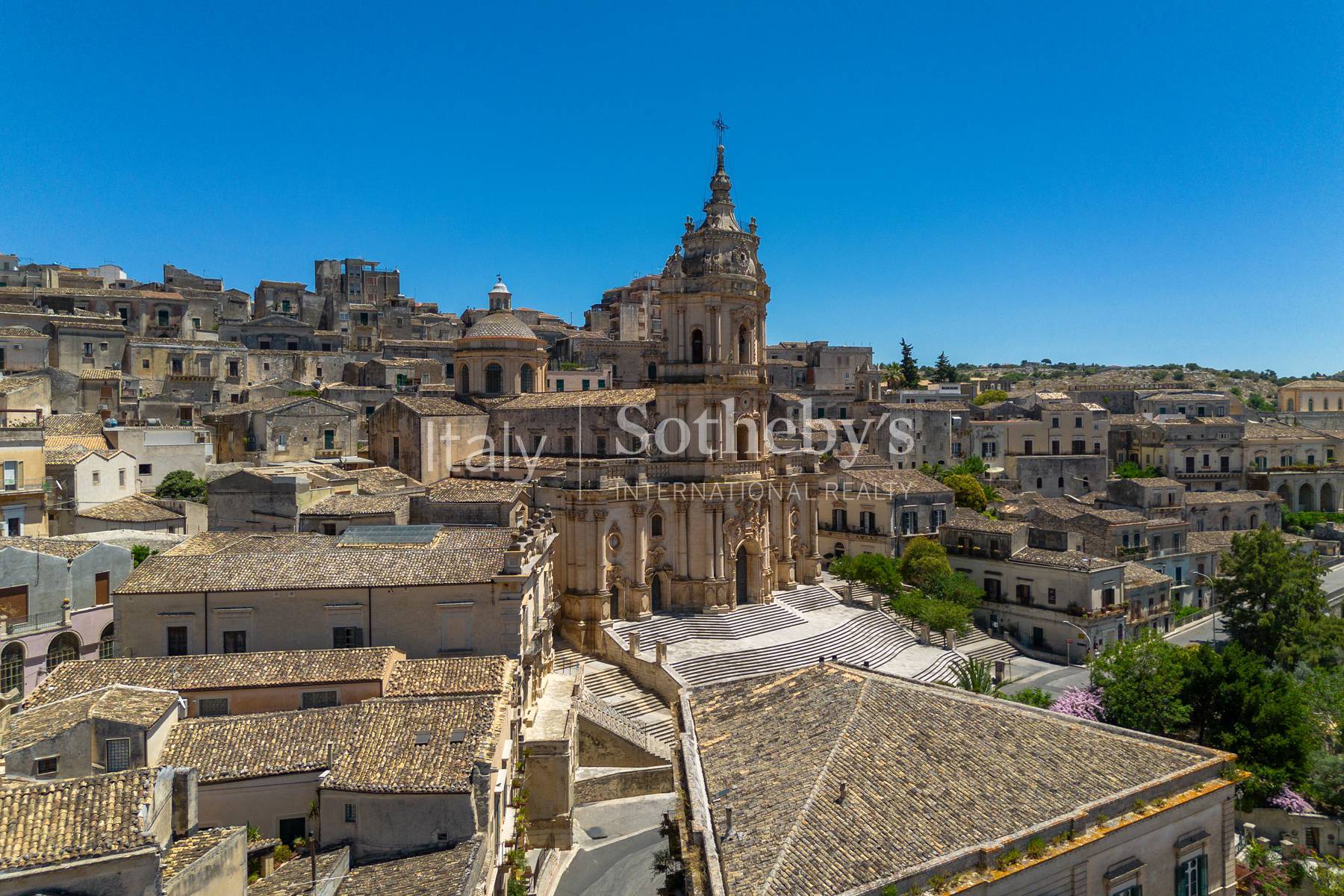  Detached house with swimming pool in the historic center of Modica - 物件實景